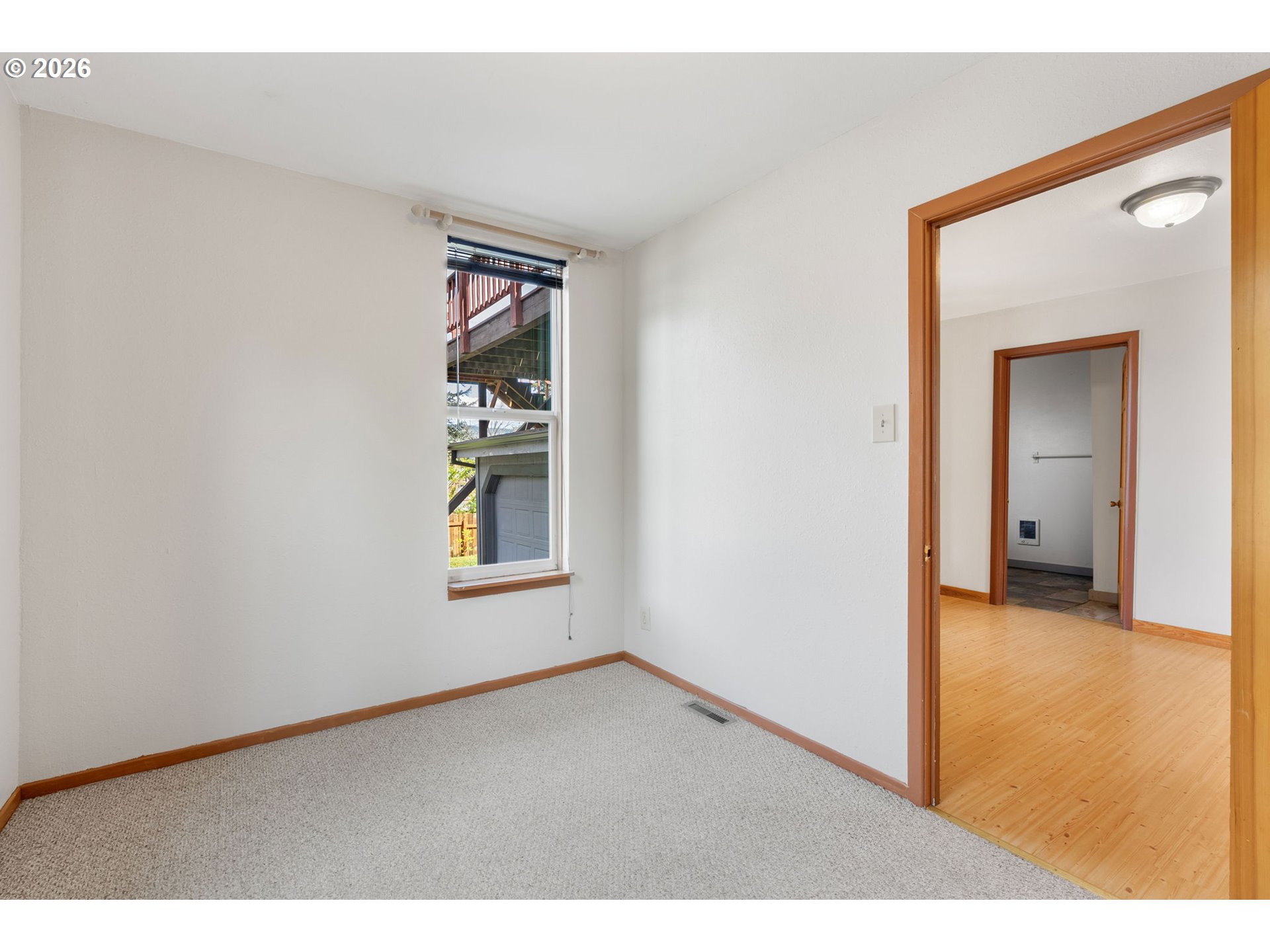 1220 EUGENE ST, Hood River, OR, 97031