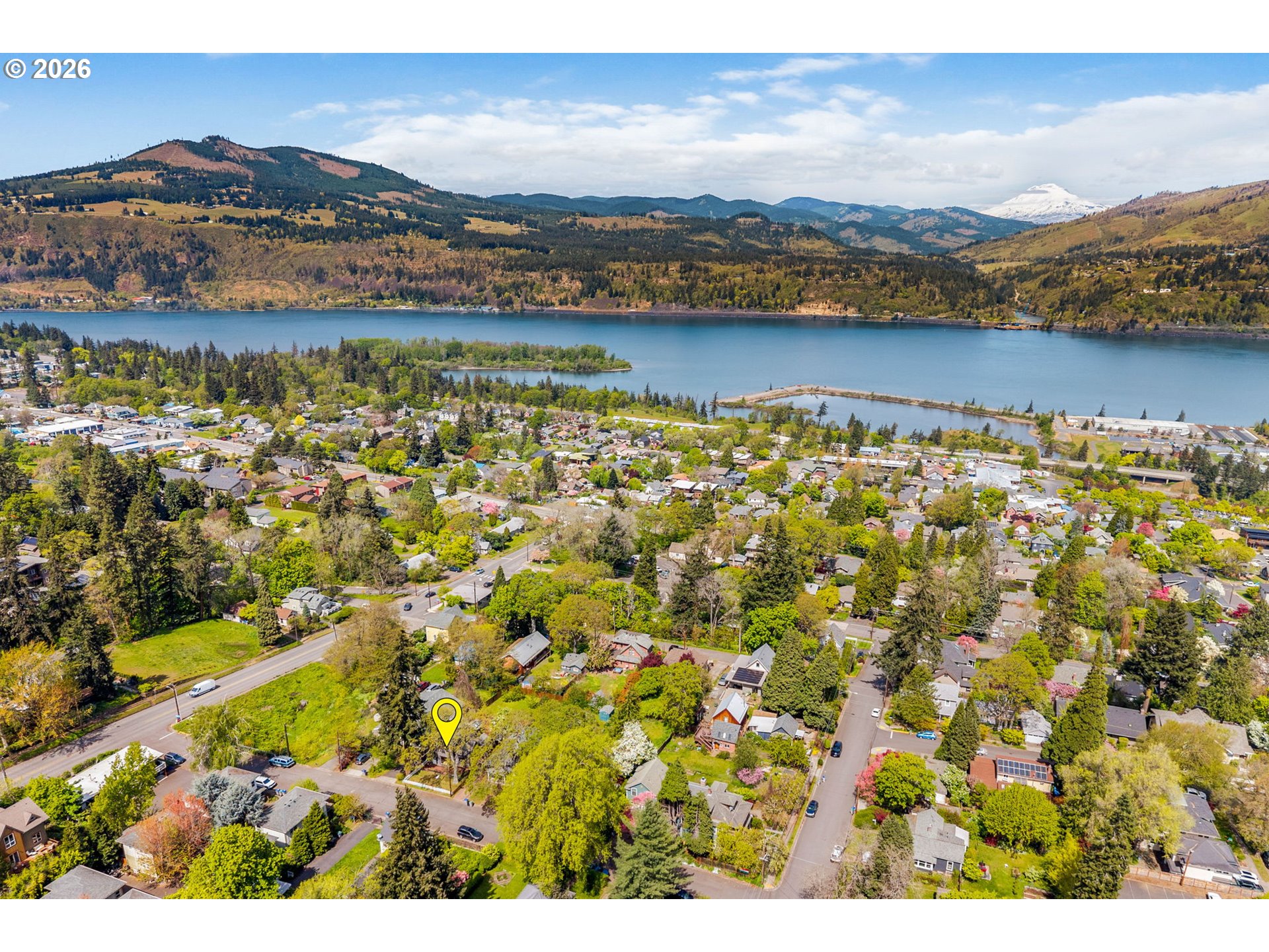 1220 EUGENE ST, Hood River, OR, 97031