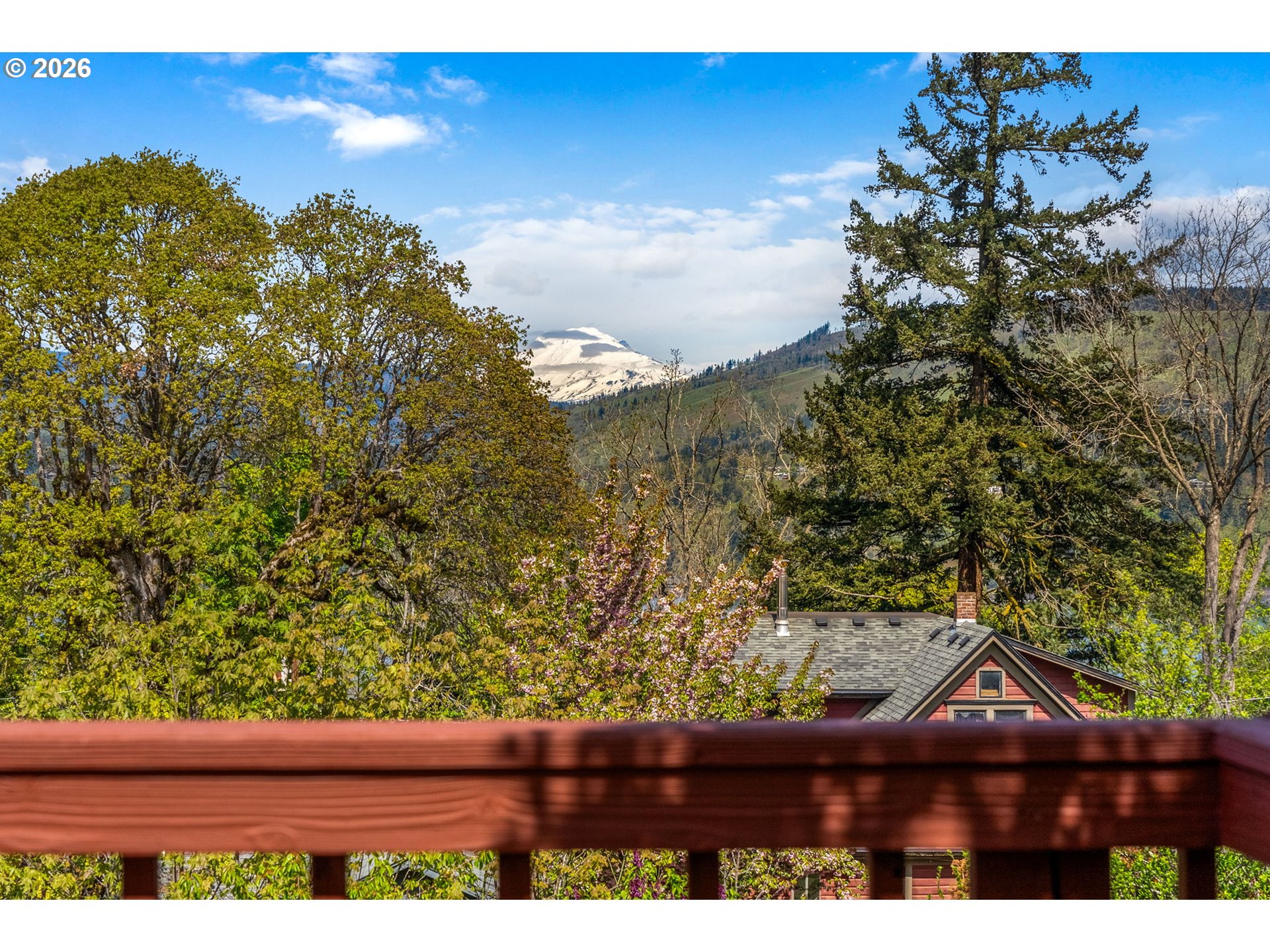 1220 EUGENE ST, Hood River, OR, 97031