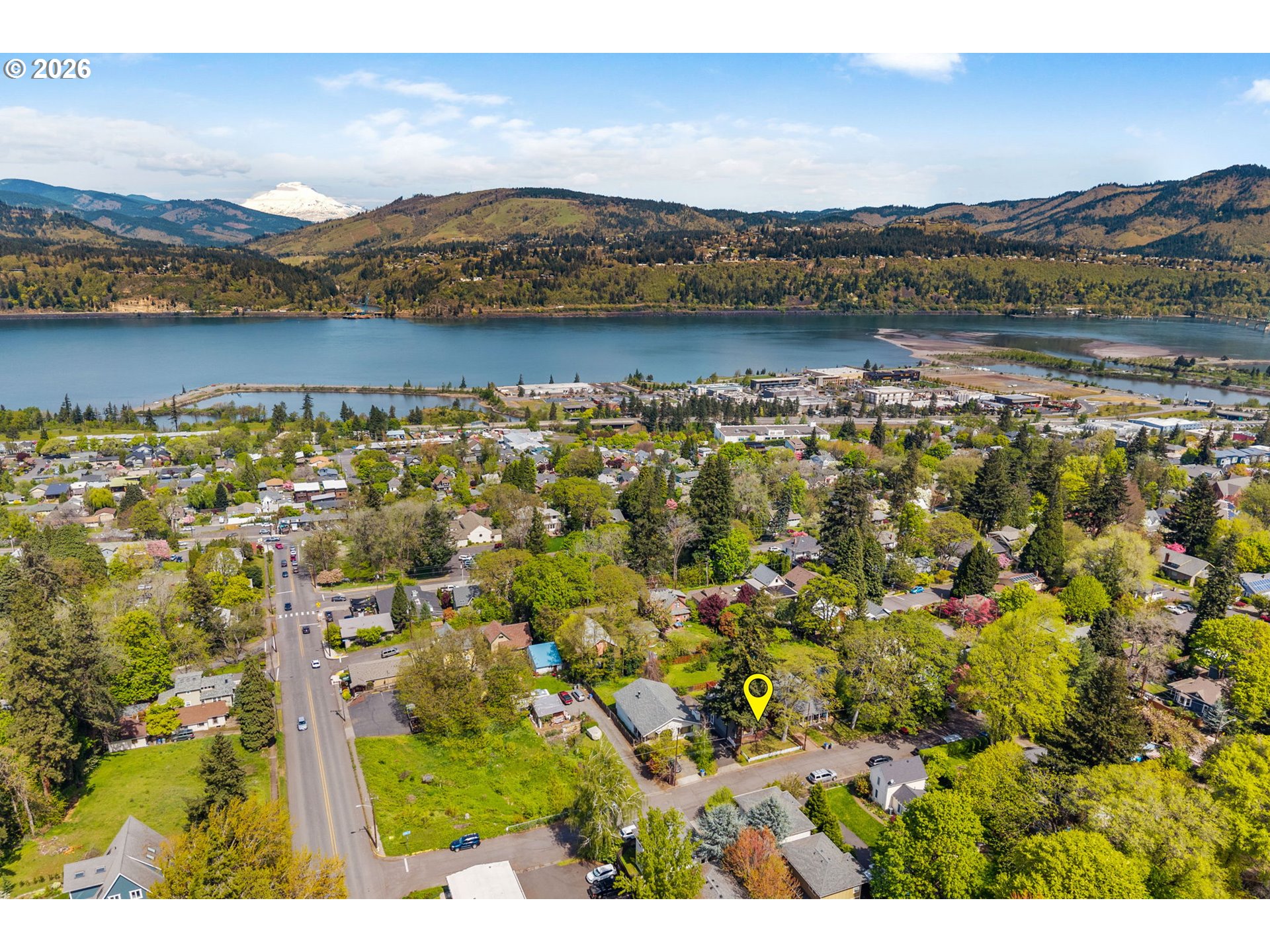 1220 EUGENE ST, Hood River, OR, 97031