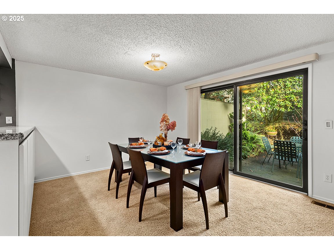 9 BRITTEN CT, Lake Oswego, OR, 97035