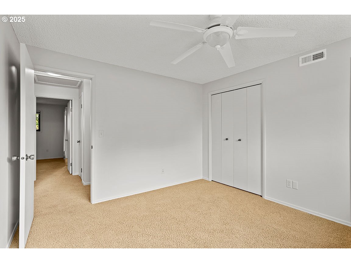 9 BRITTEN CT, Lake Oswego, OR, 97035