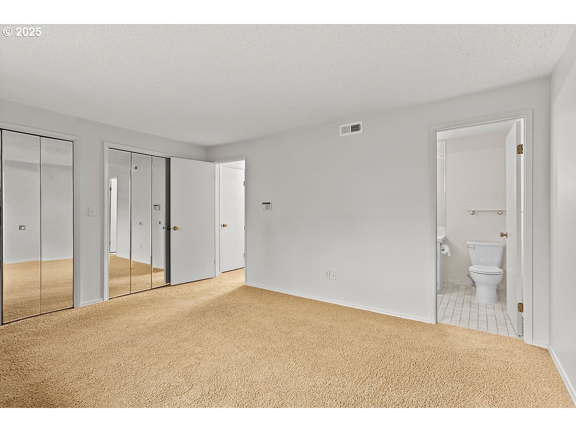 9 BRITTEN CT, Lake Oswego, OR, 97035