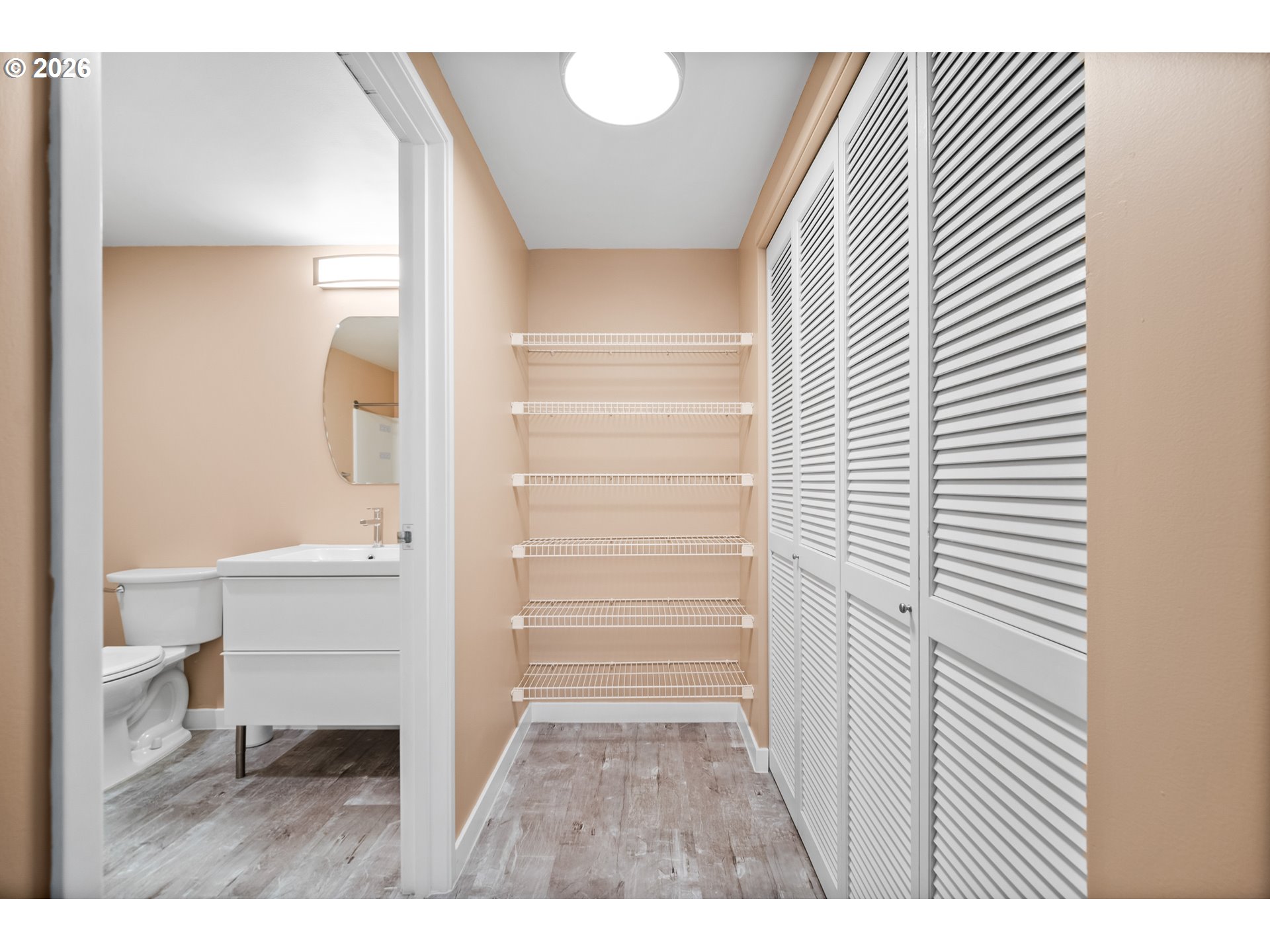 Photo #10: 731901596 Listing: Photo #10