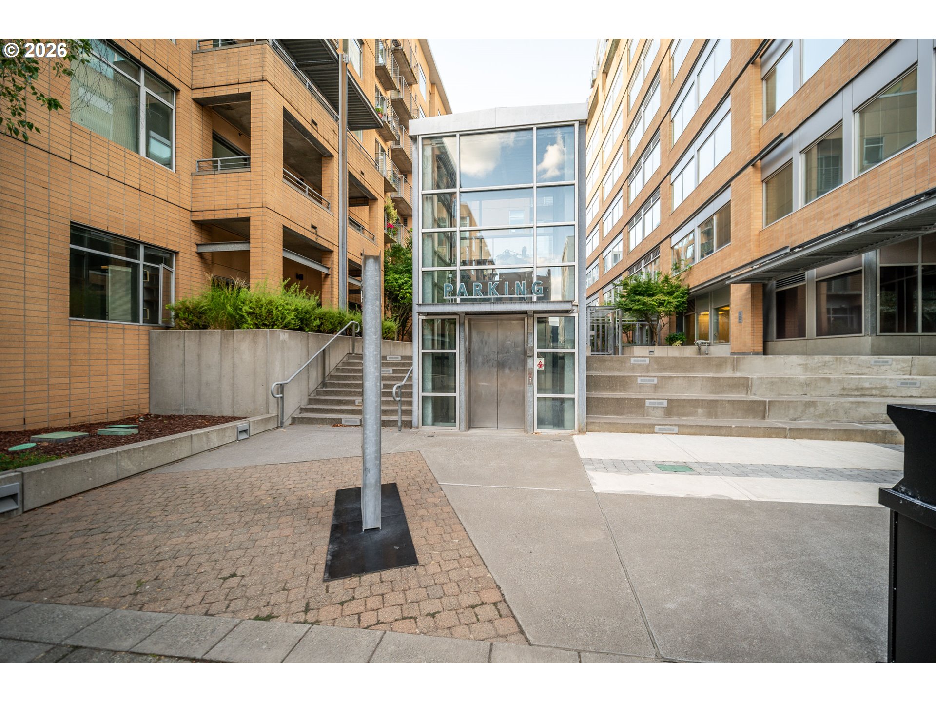 Photo #27: 731901596 Listing: Photo #27