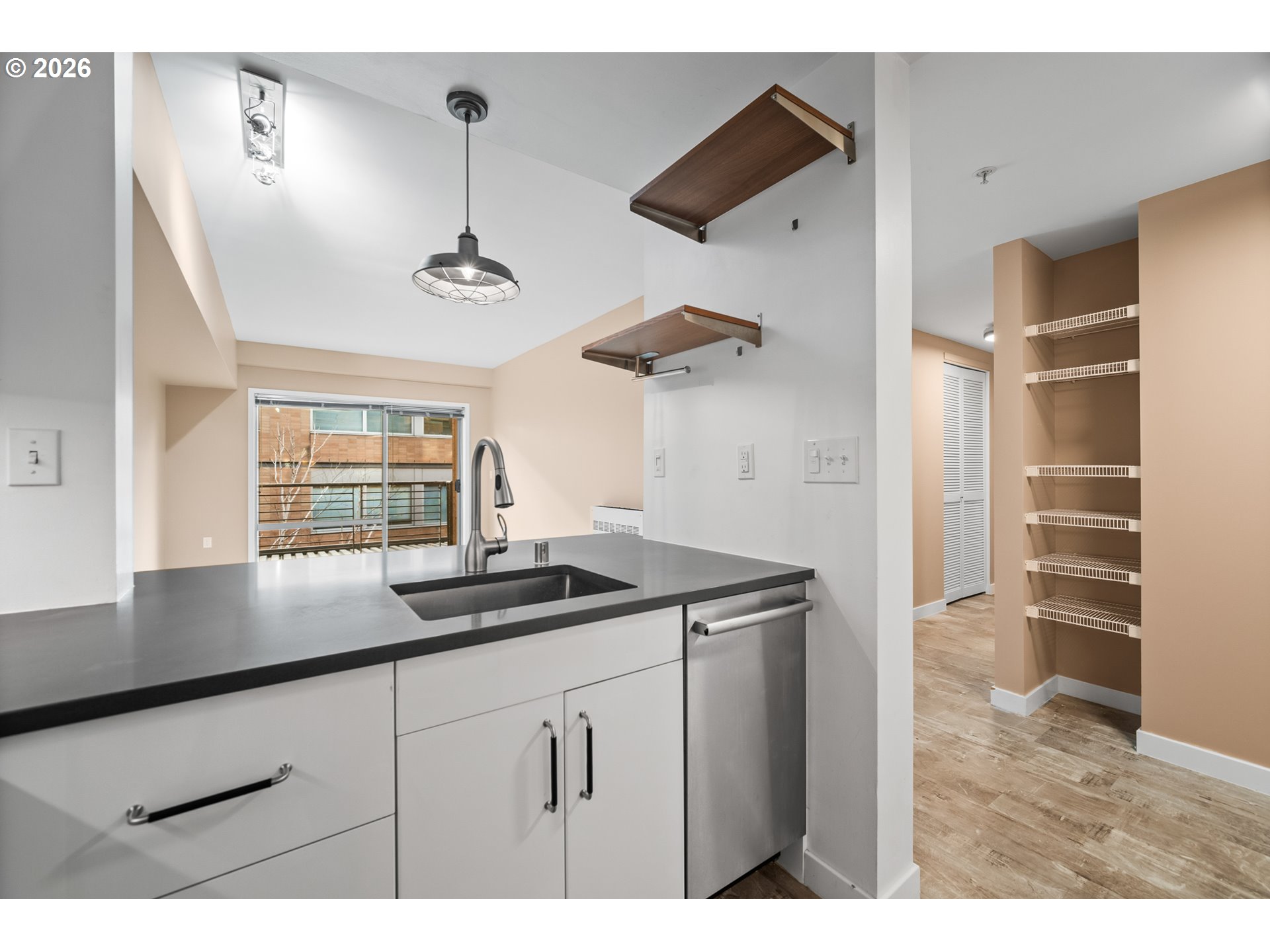 Photo #18: 731901596 Listing: Photo #18