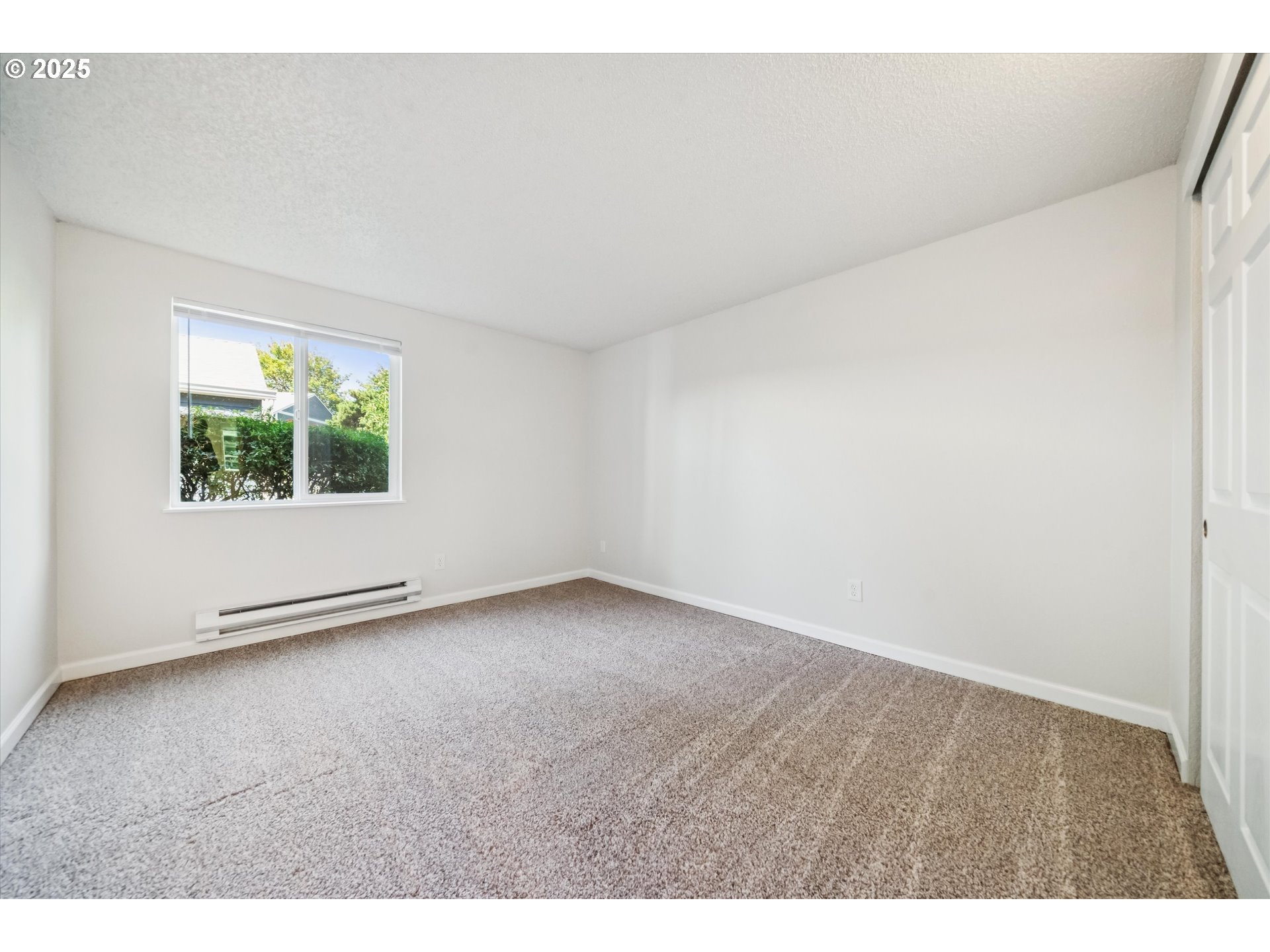 Photo #17: 732462576 Listing: Photo #17