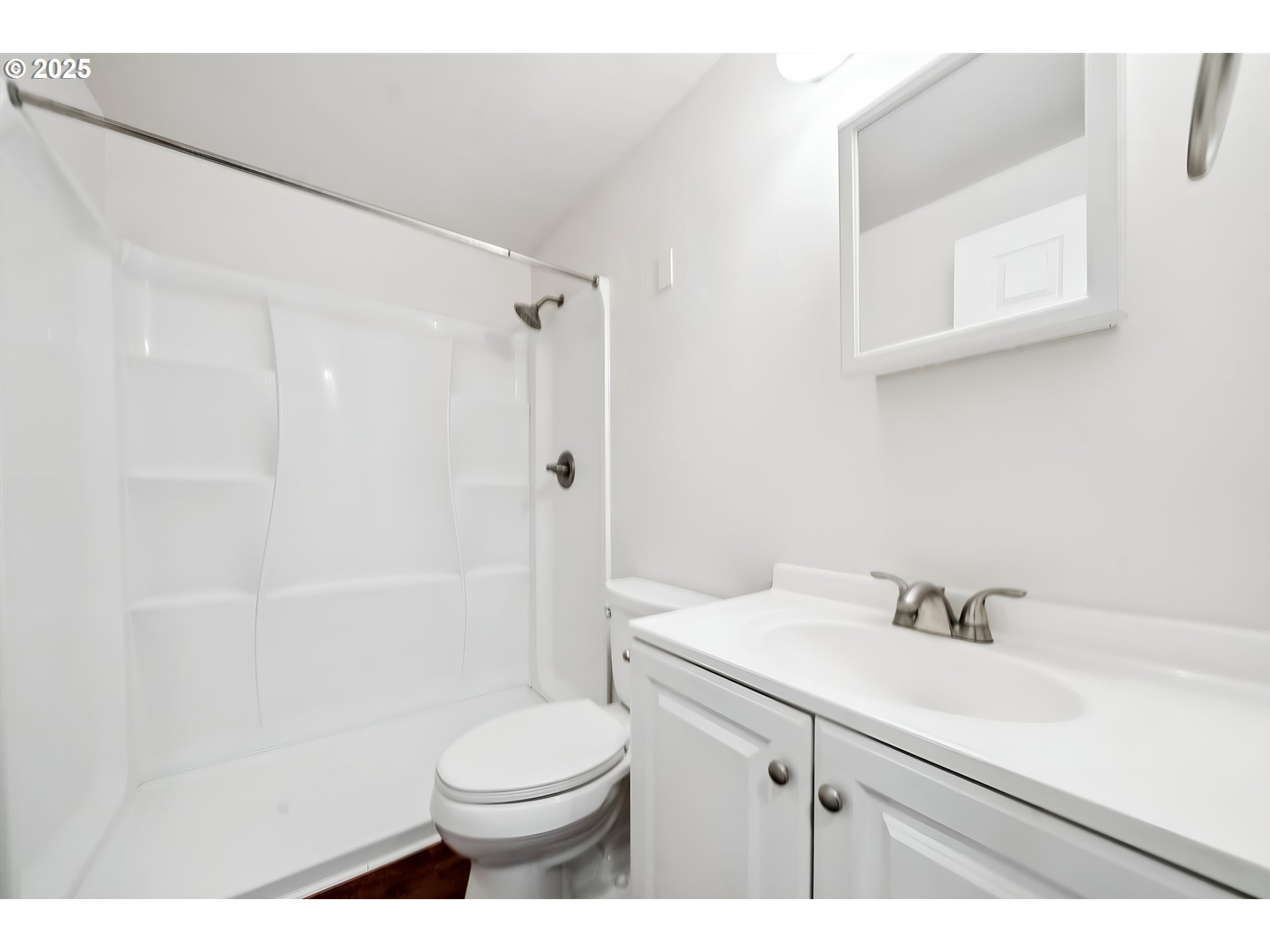 Photo #20: 732462576 Listing: Photo #20