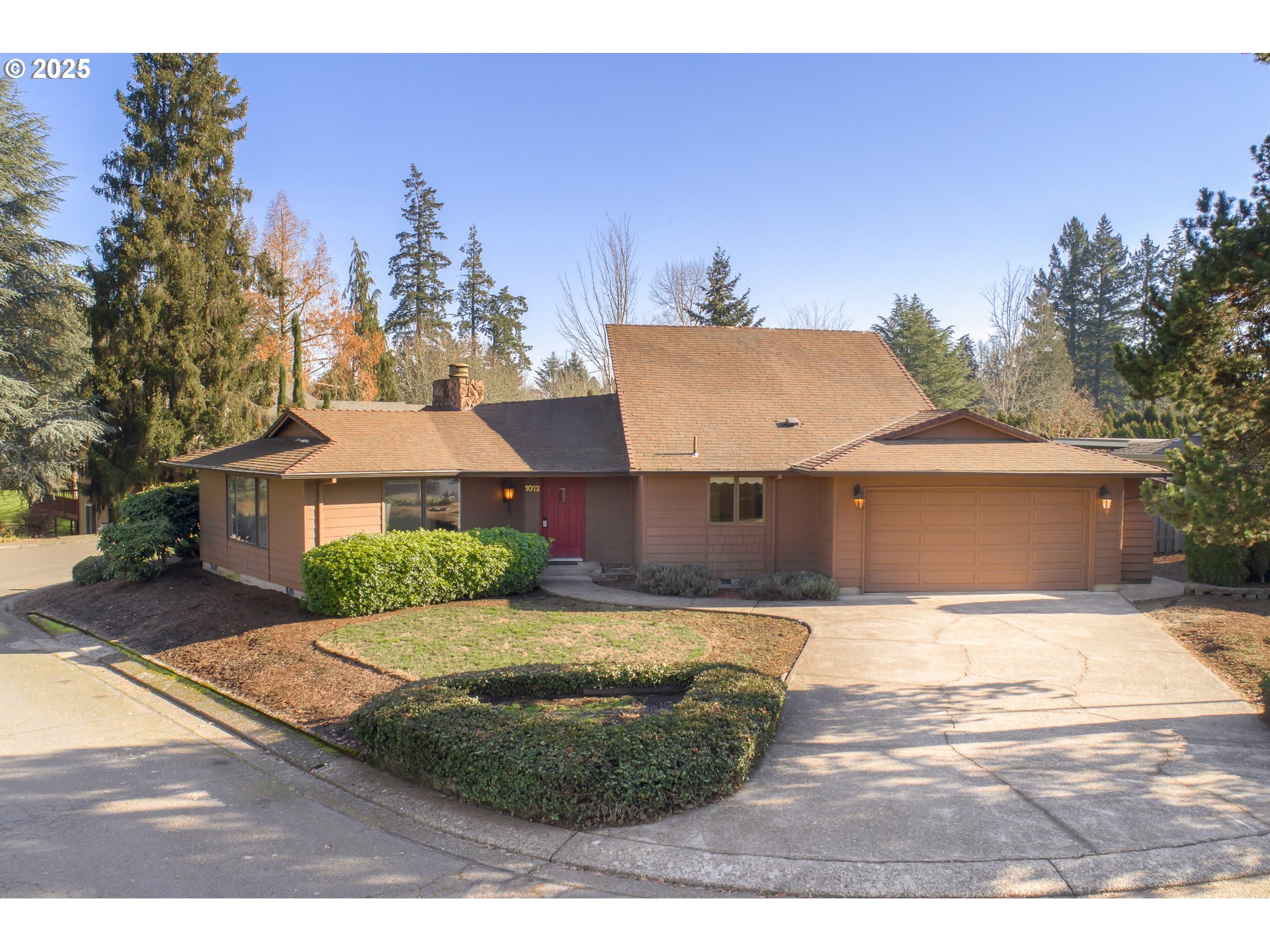 Photo of 1012 OAKWOOD CIR McMinnville OR 97128