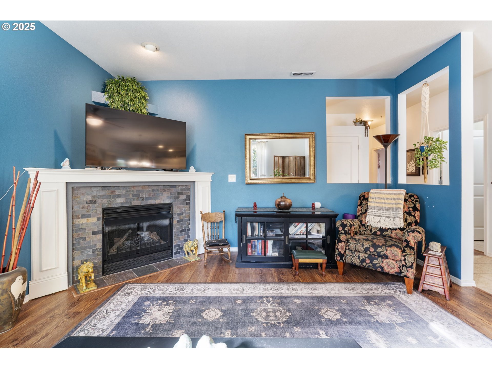 Photo #5: 732886507 Listing: Photo #5