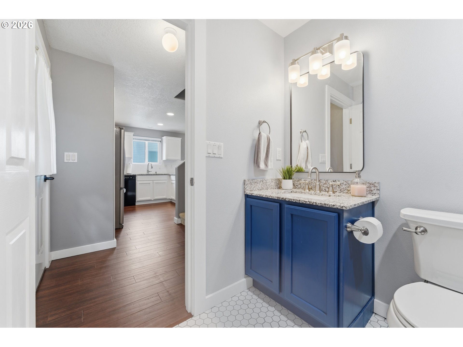 Photo #10: 734251661 Listing: Photo #10