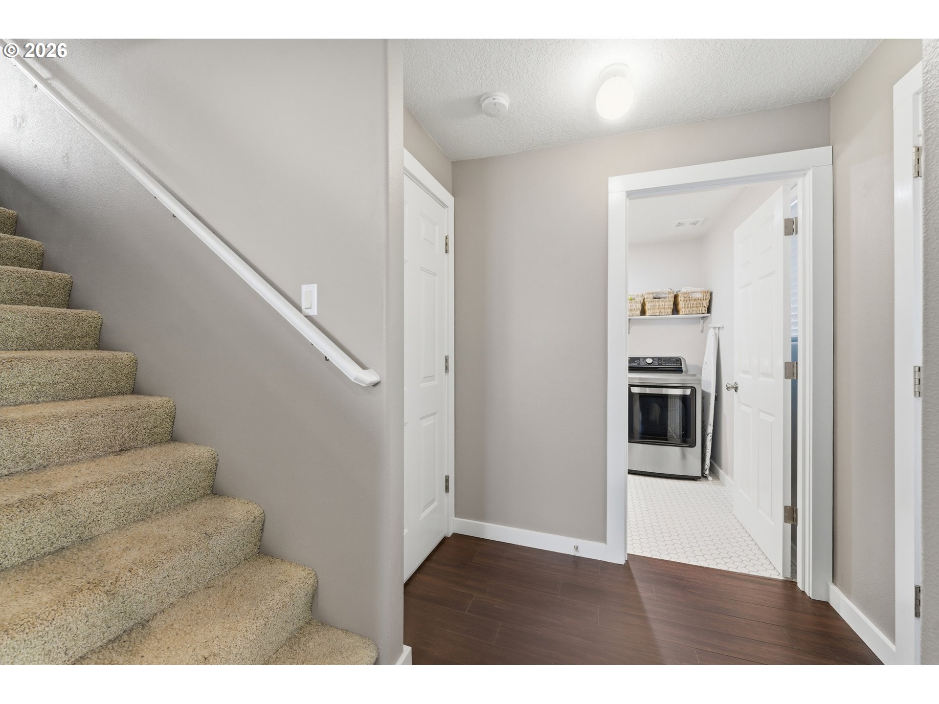 Photo #7: 734251661 Listing: Photo #7