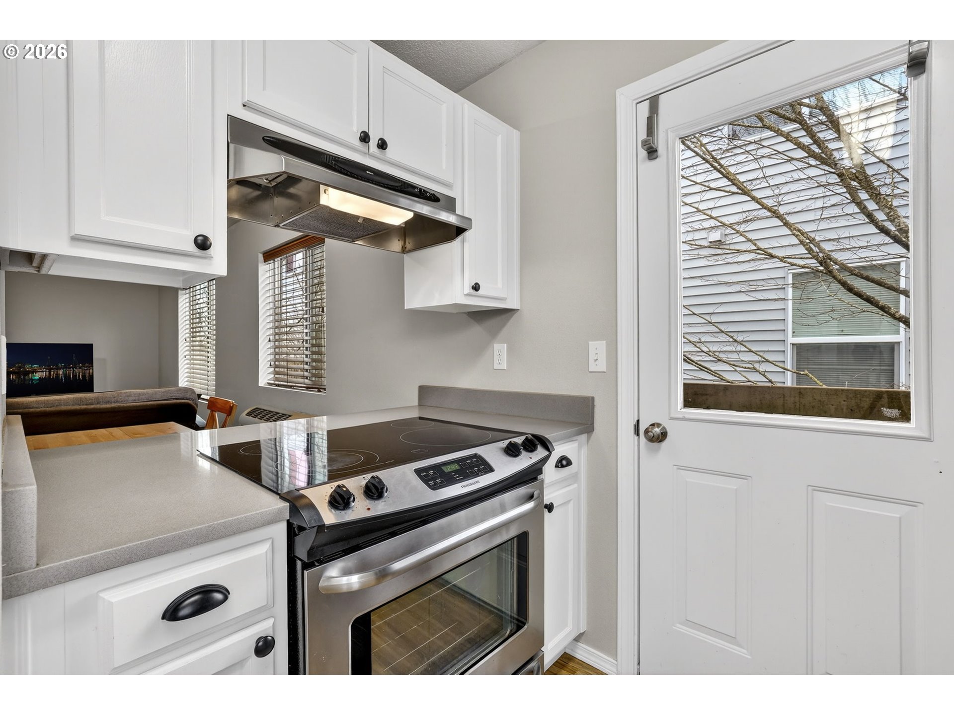 Photo #15: 734315311 Listing: Photo #15