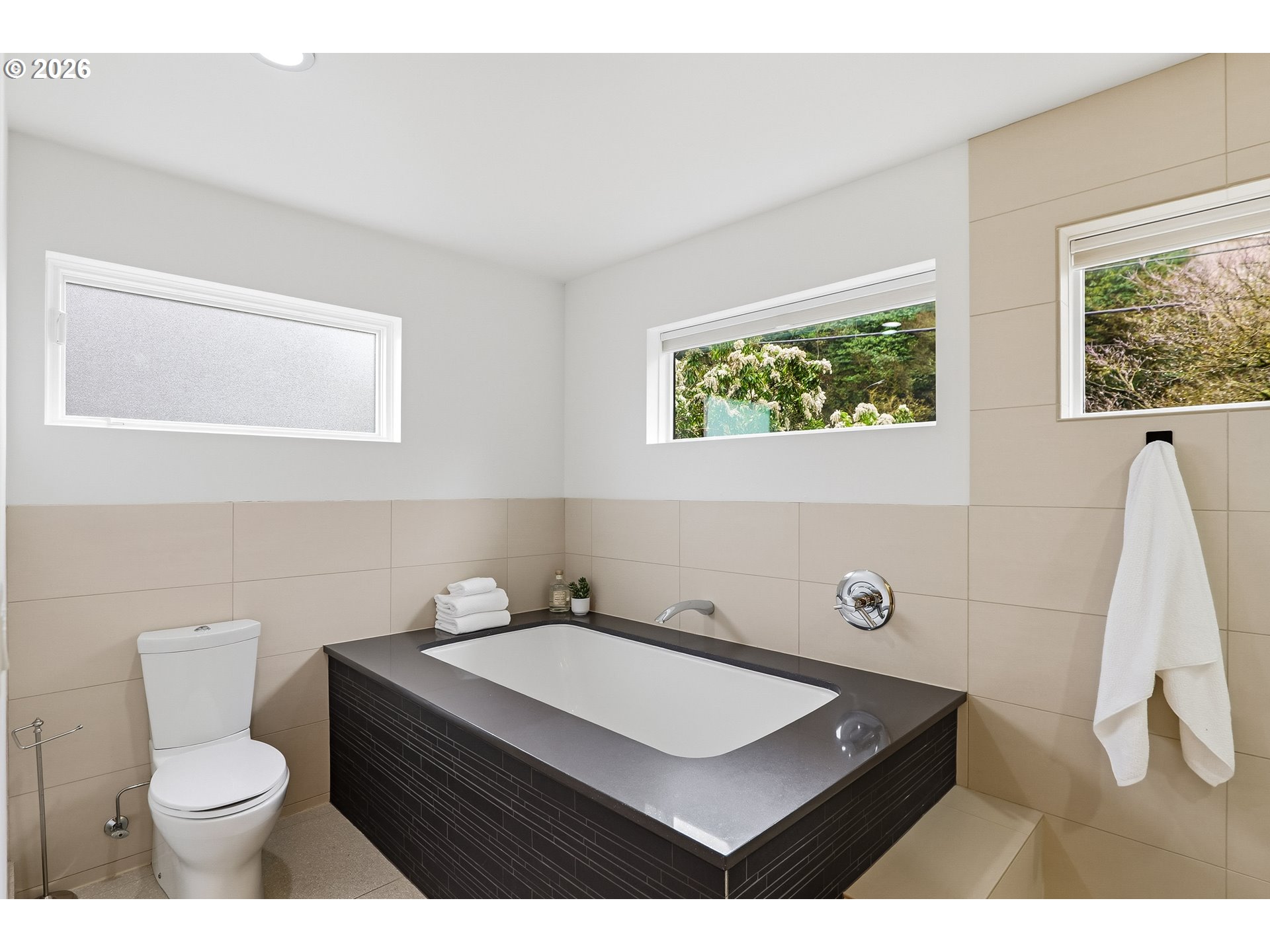 302 NW ALBEMARLE TER, Portland, OR, 97210