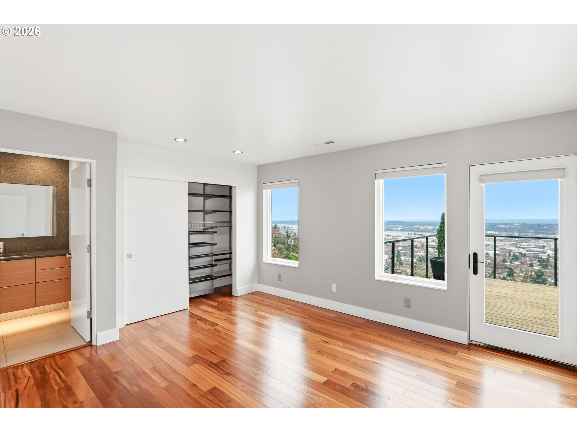 302 NW ALBEMARLE TER, Portland, OR, 97210