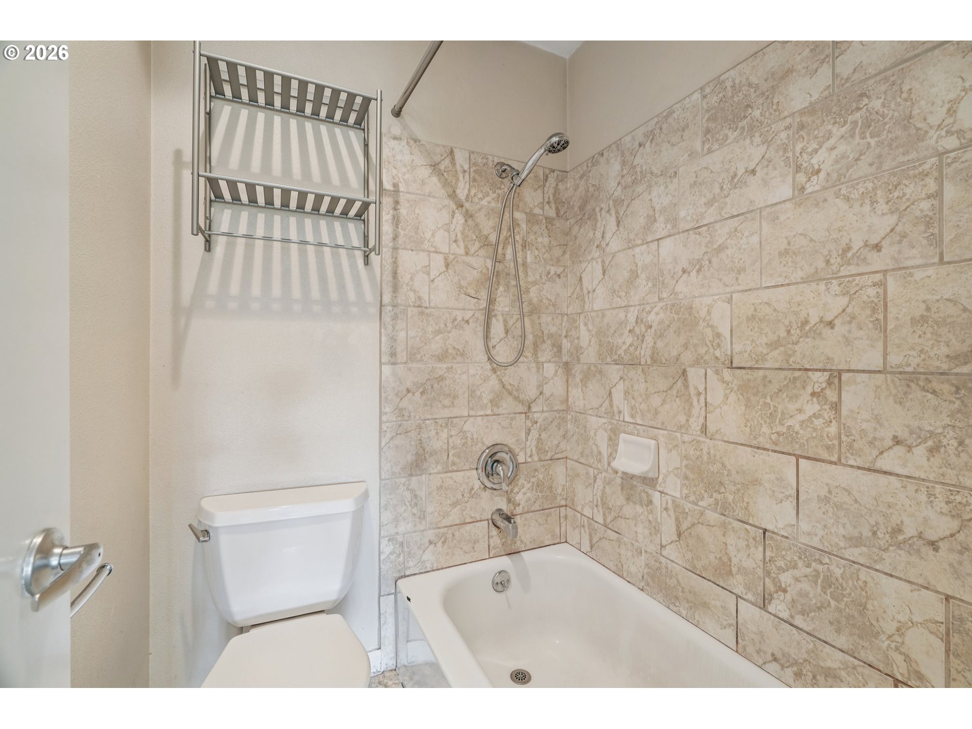 Photo #23: 734843352 Listing: Photo #23