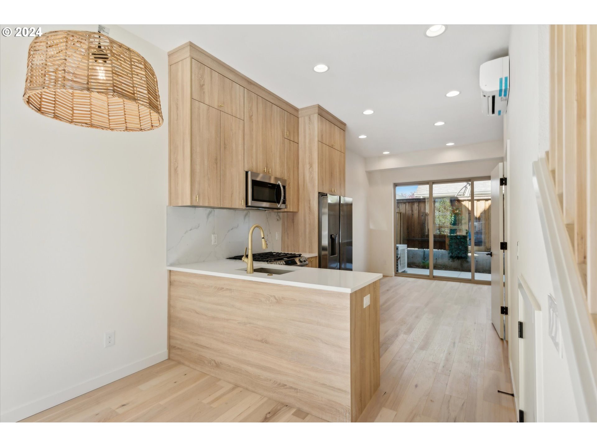 Photo #10: 735032641 Listing: Photo #10