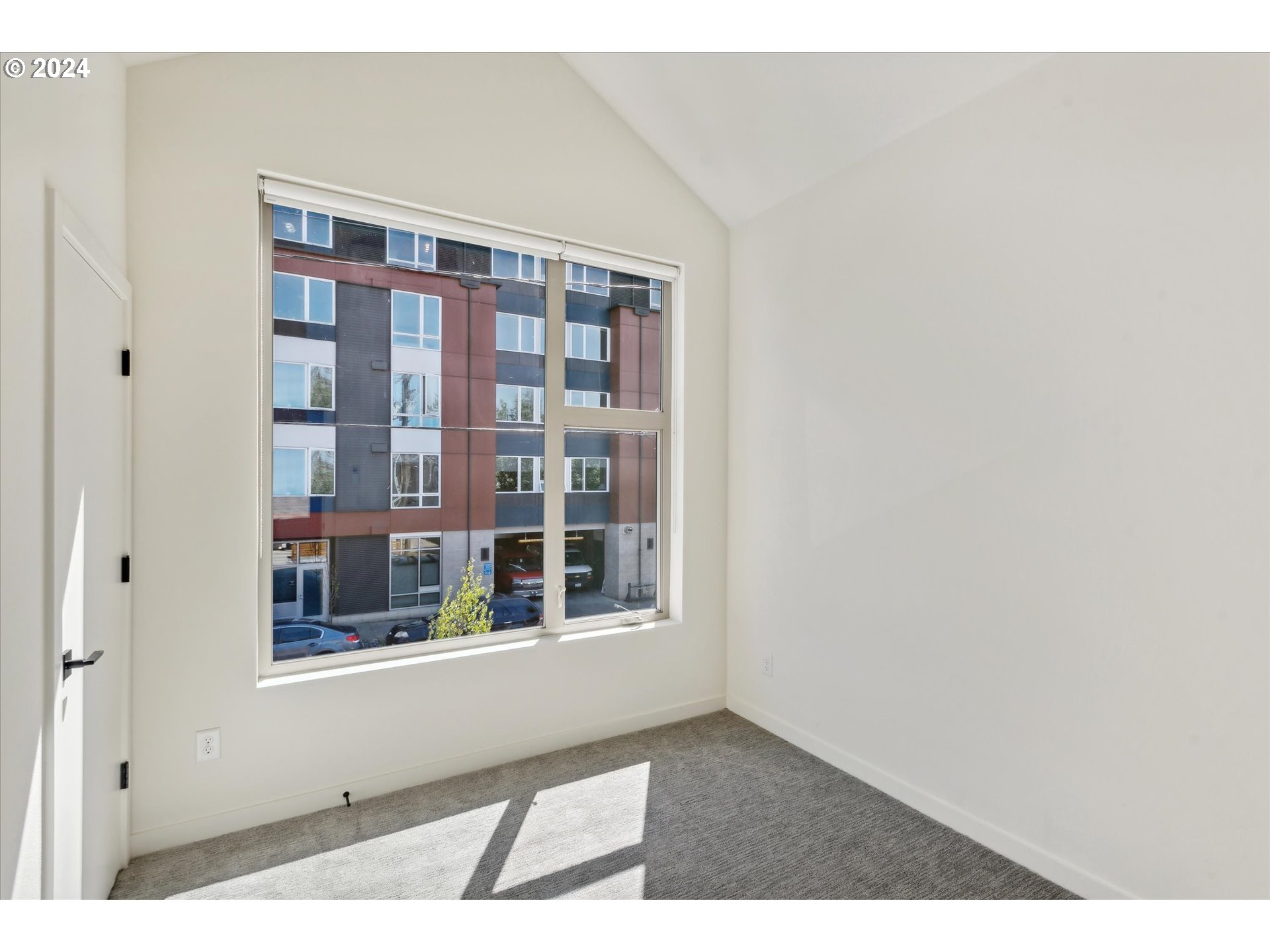 Photo #26: 735032641 Listing: Photo #26