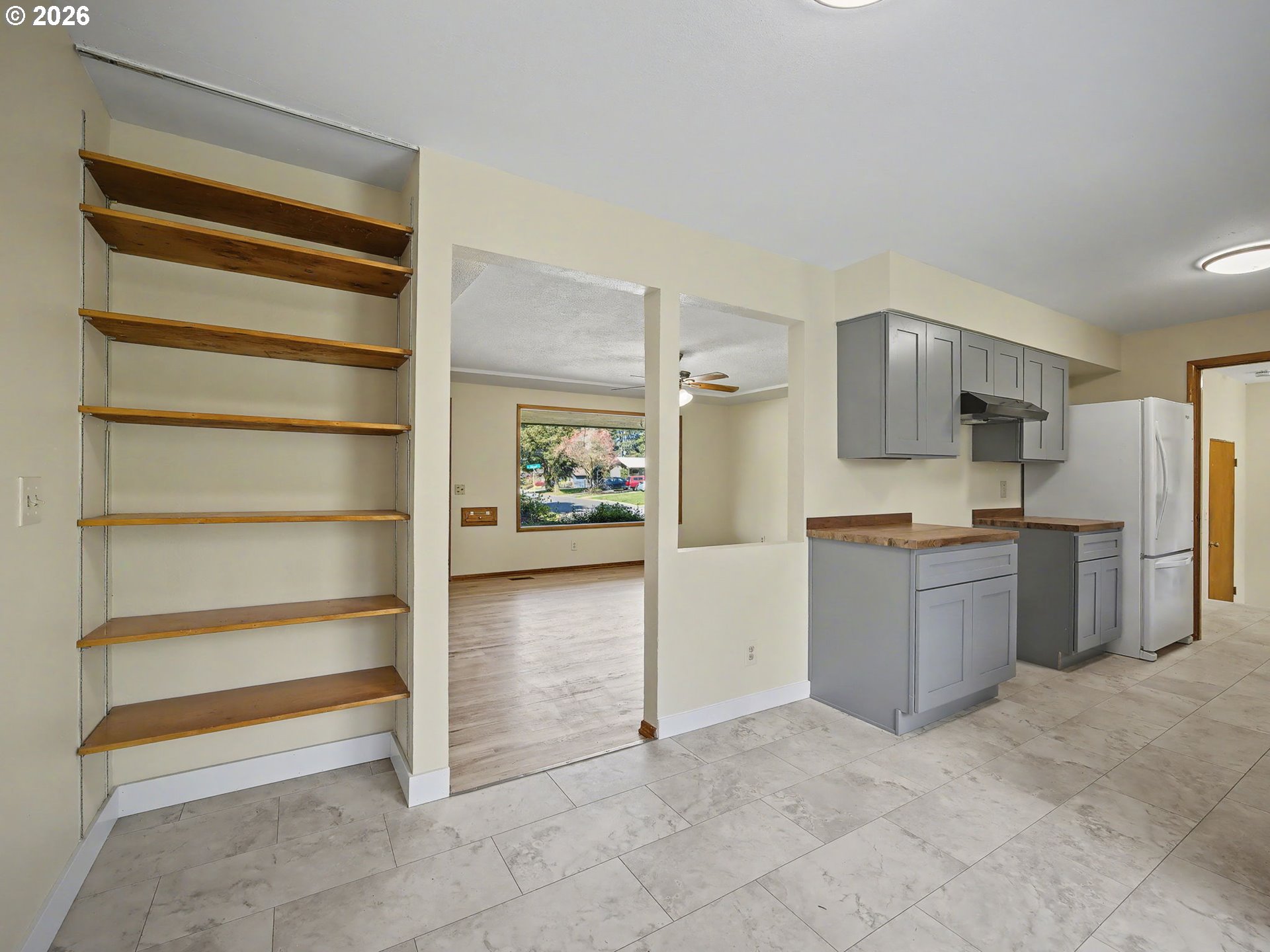 10336 NE RUSSELL CT, Portland, OR, 97220