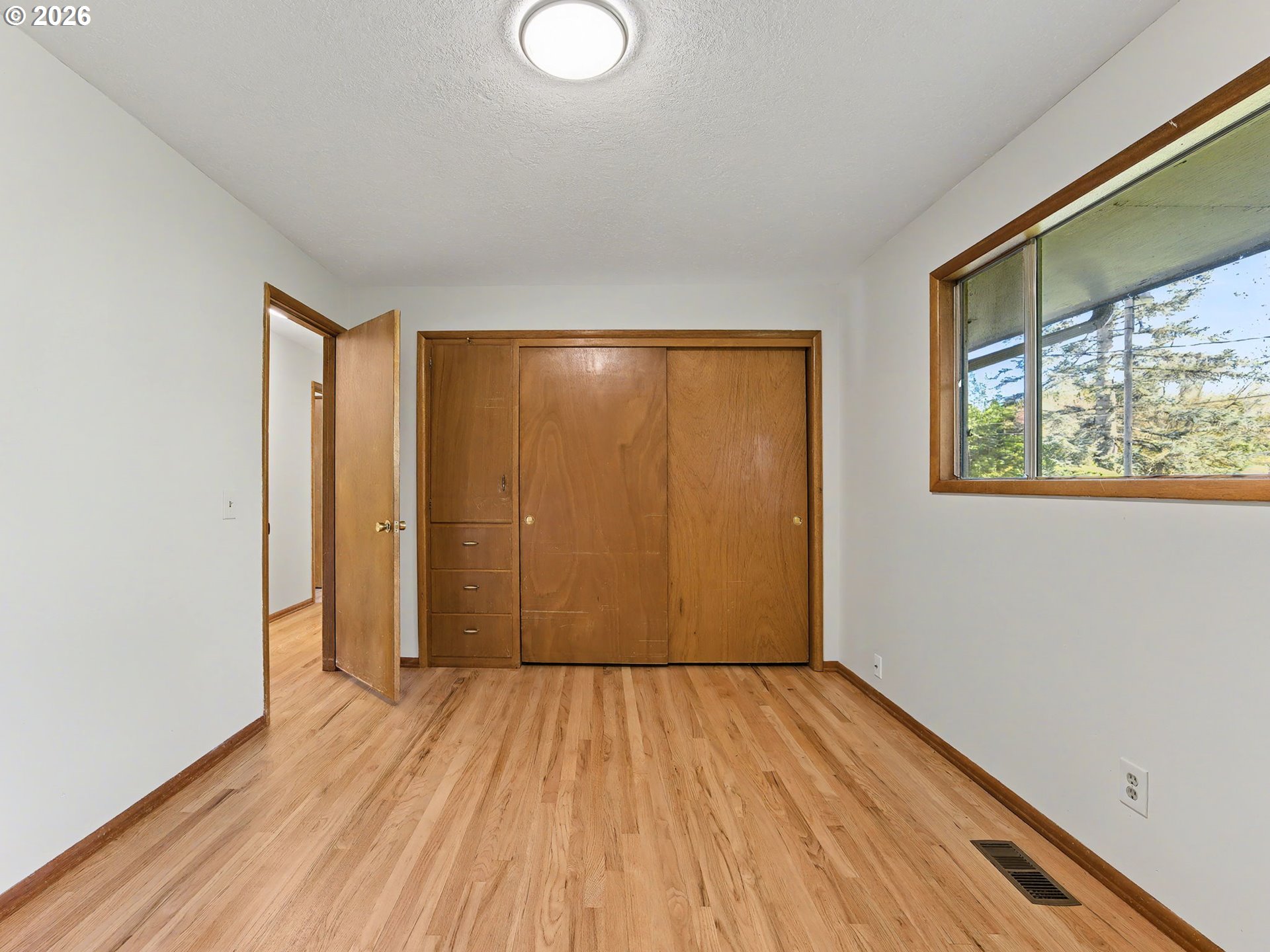 10336 NE RUSSELL CT, Portland, OR, 97220