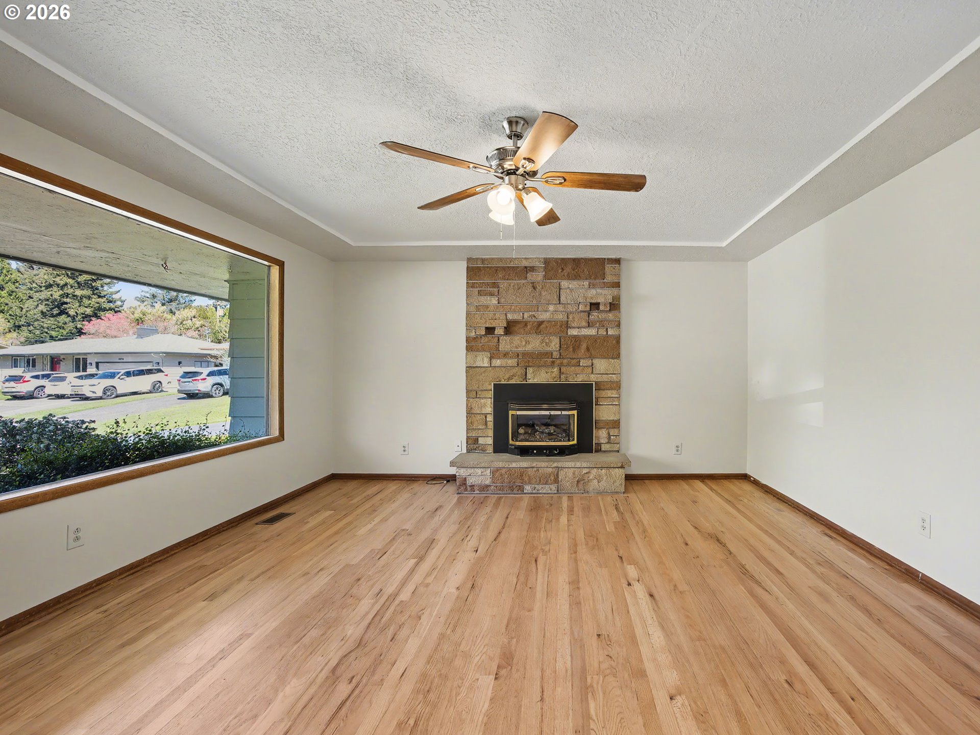 10336 NE RUSSELL CT, Portland, OR, 97220