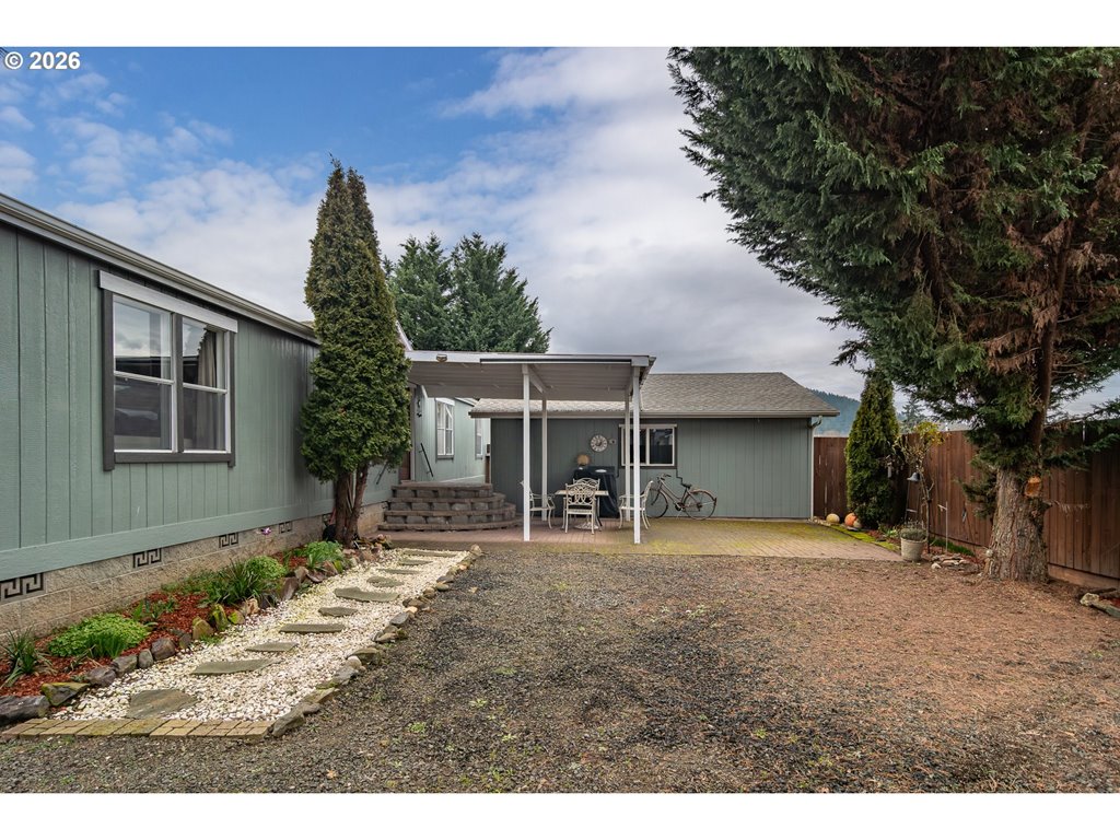 189 RAINTREE AVE, Sutherlin, OR, 97479