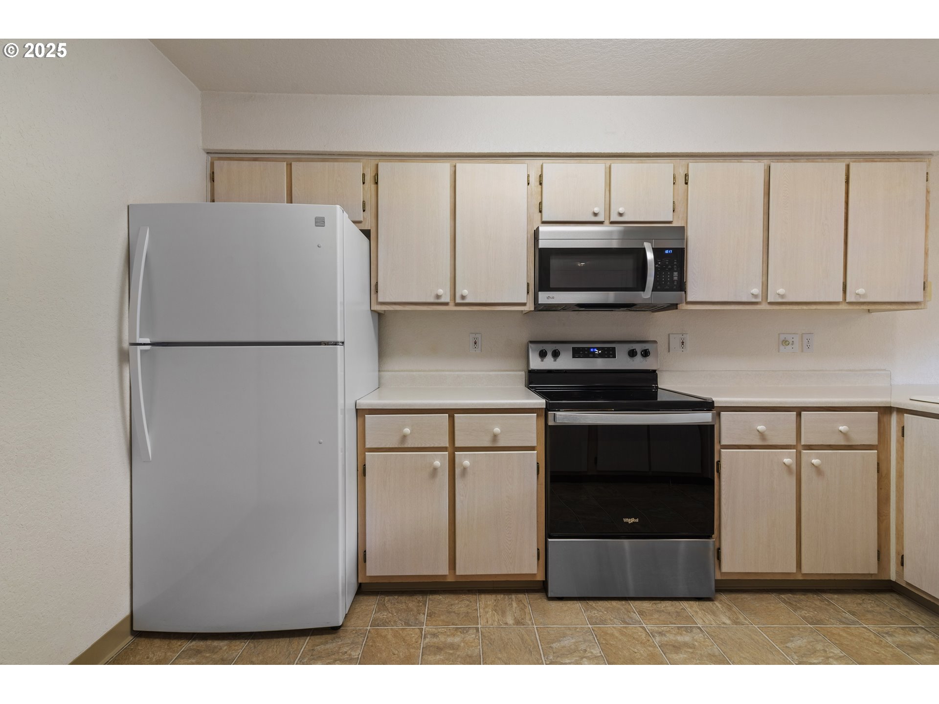 Photo #12: 735710793 Listing: Photo #12
