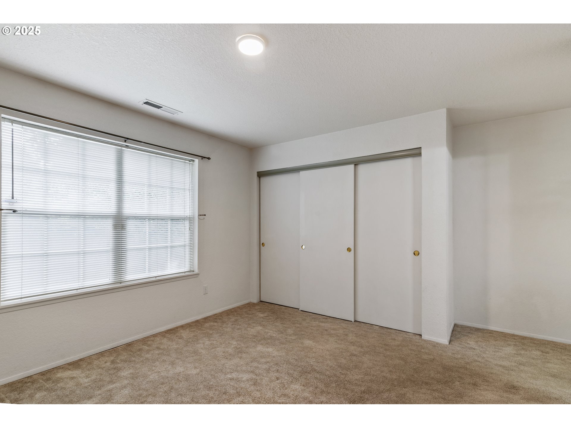 Photo #18: 735710793 Listing: Photo #18