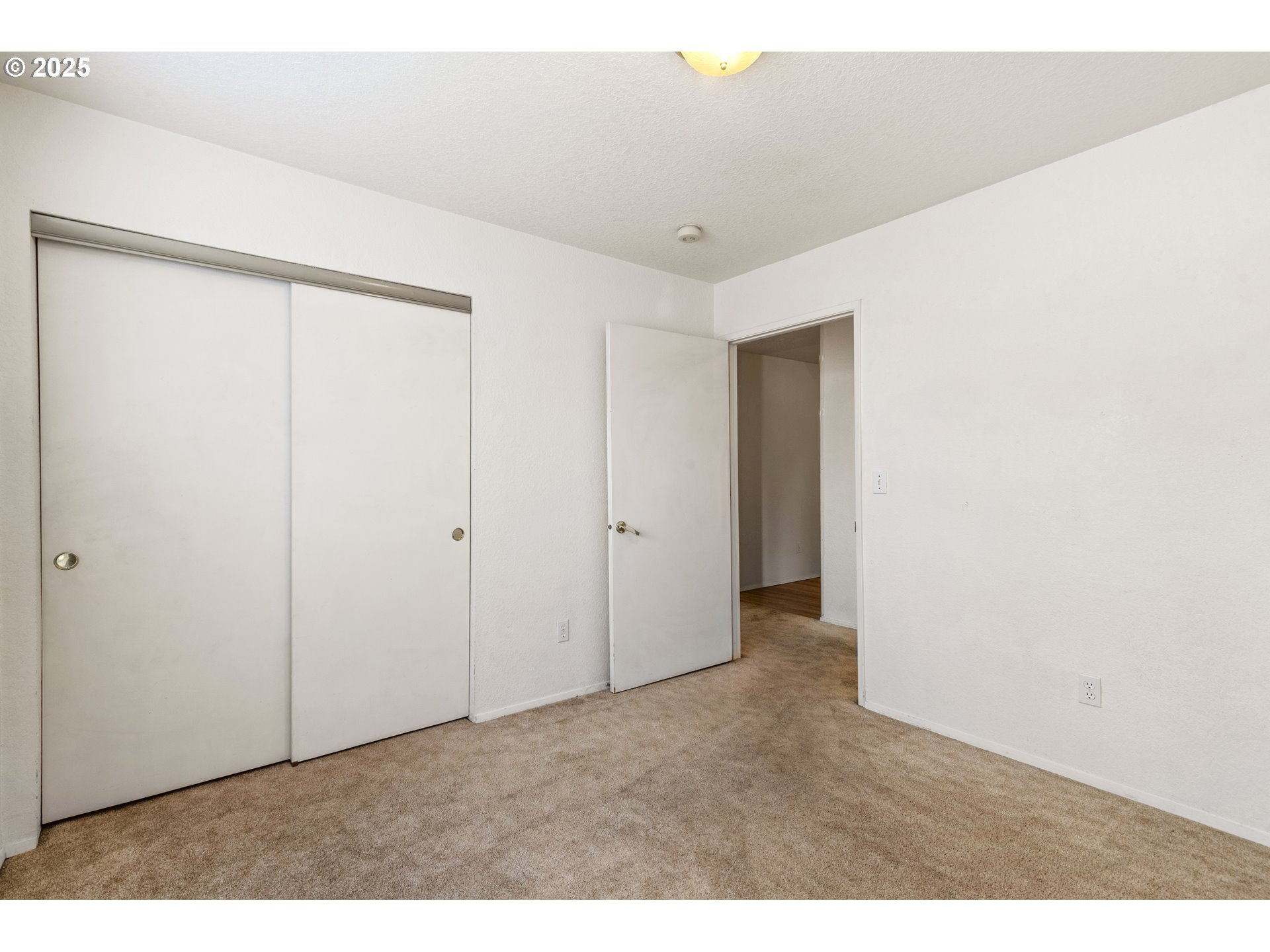 Photo #31: 735710793 Listing: Photo #31