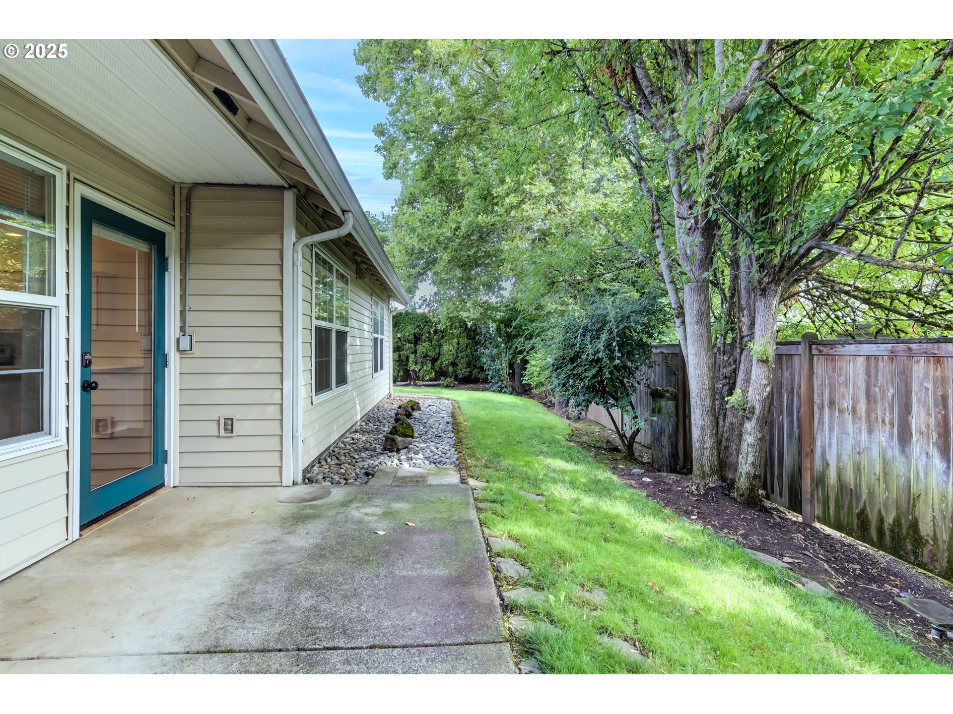 Photo #22: 735710793 Listing: Photo #22