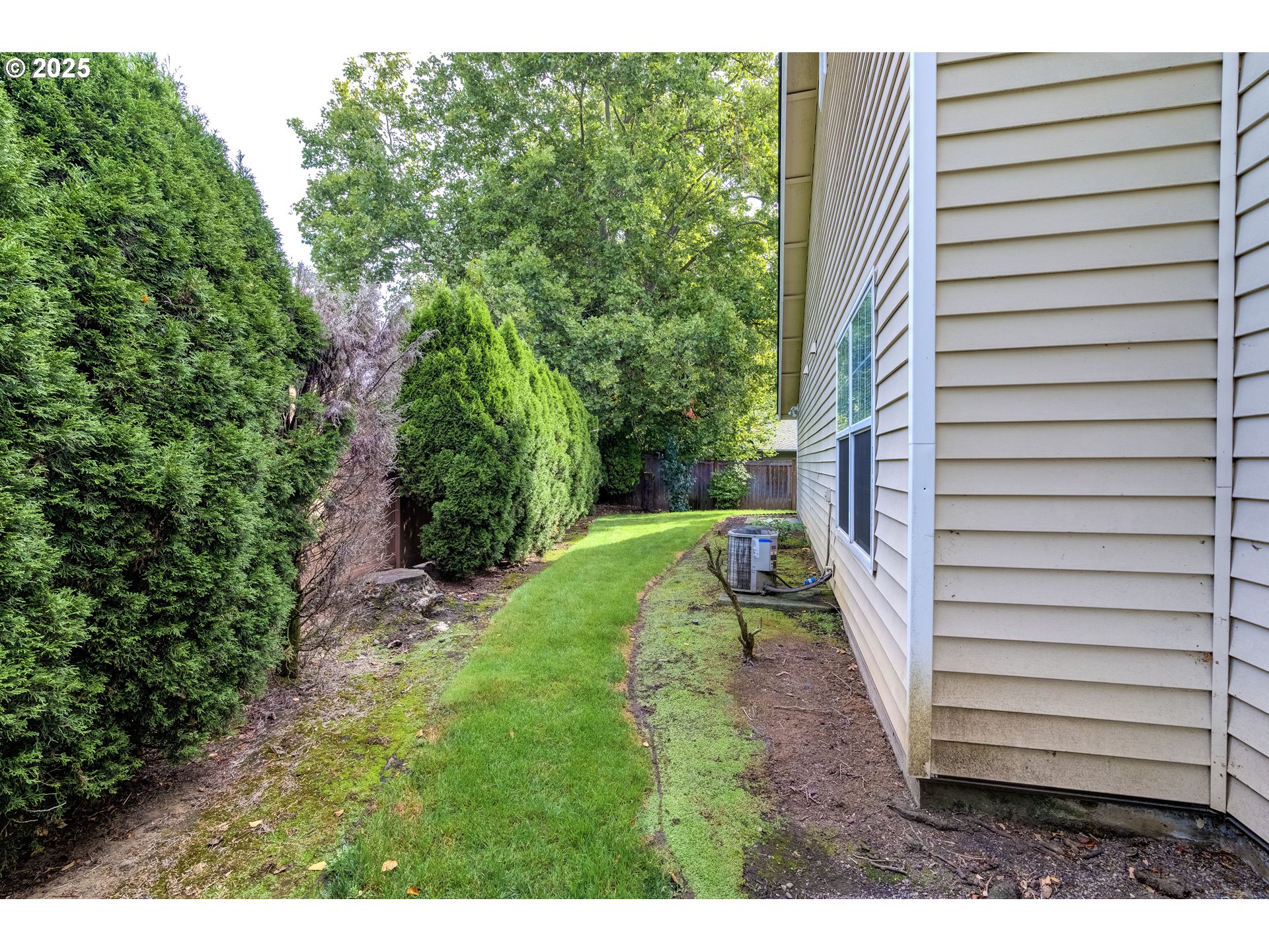 Photo #23: 735710793 Listing: Photo #23