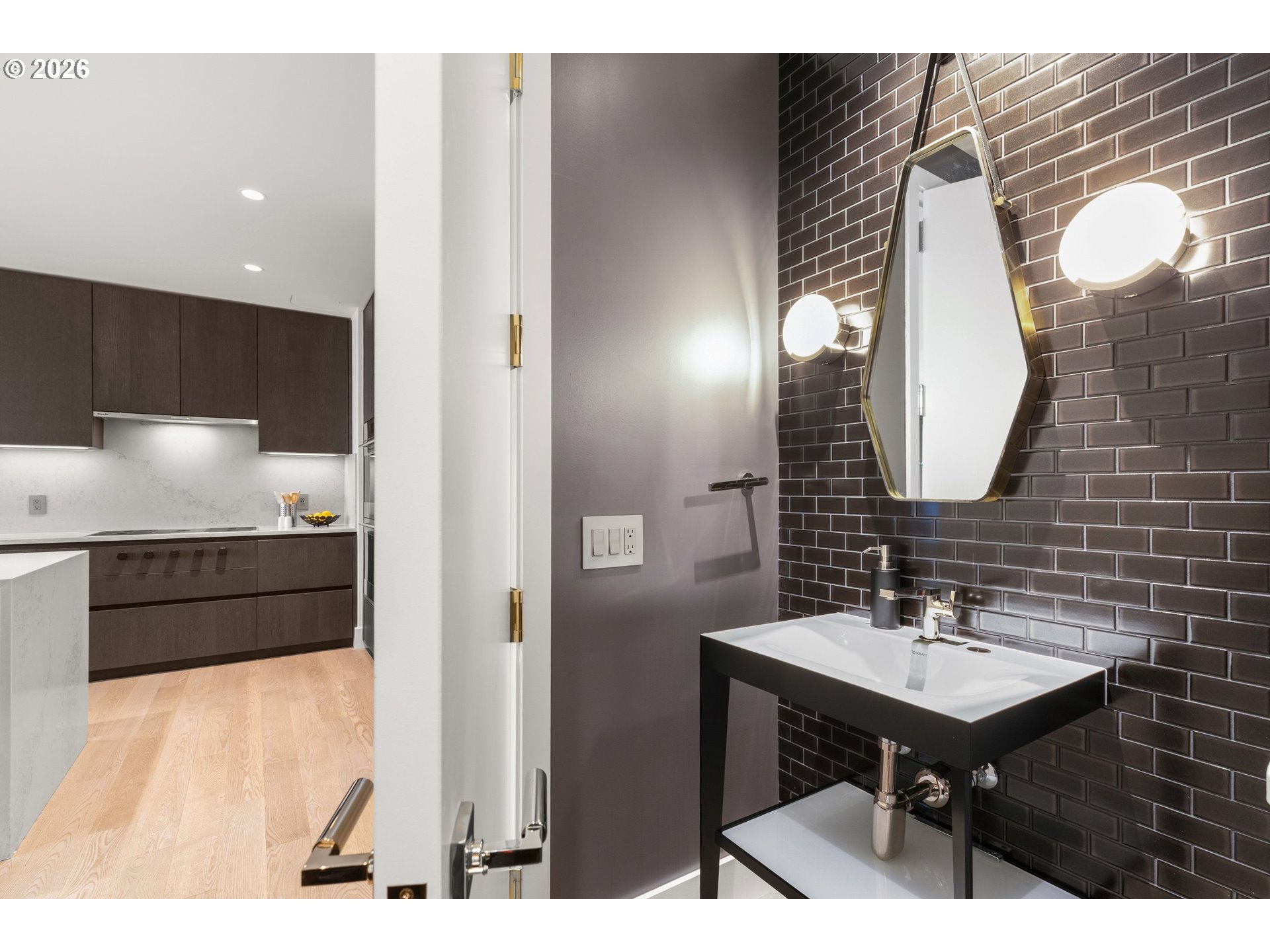 Photo #10: 736975154 Listing: Photo #10