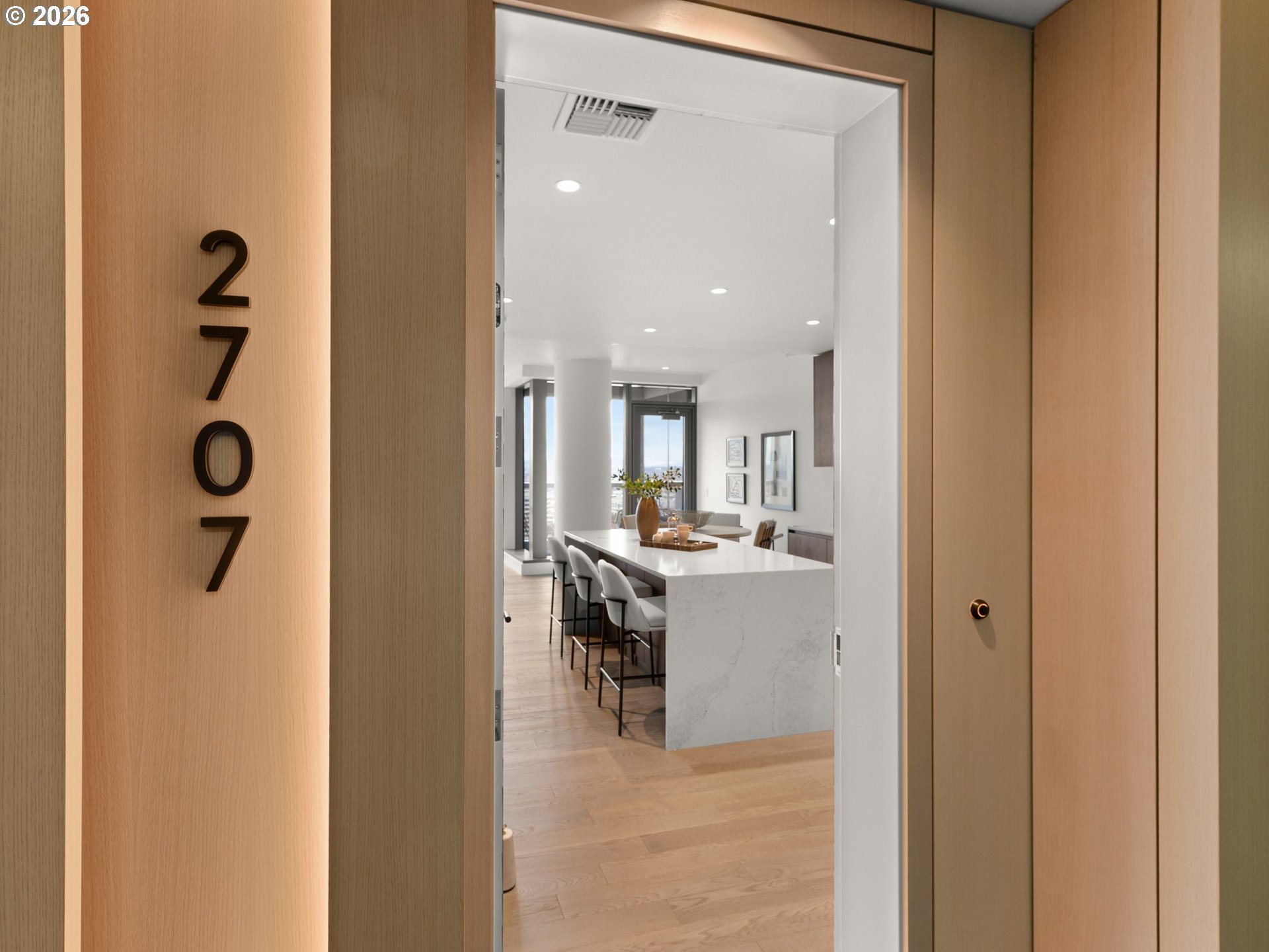 Photo #5: 736975154 Listing: Photo #5