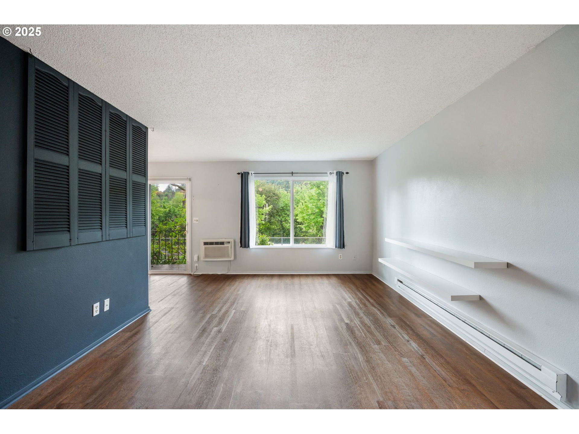 Photo #6: 736993705 Listing: Photo #6