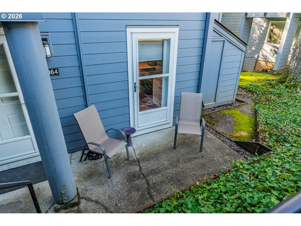 Photo #8: 737162557 Listing: Photo #8