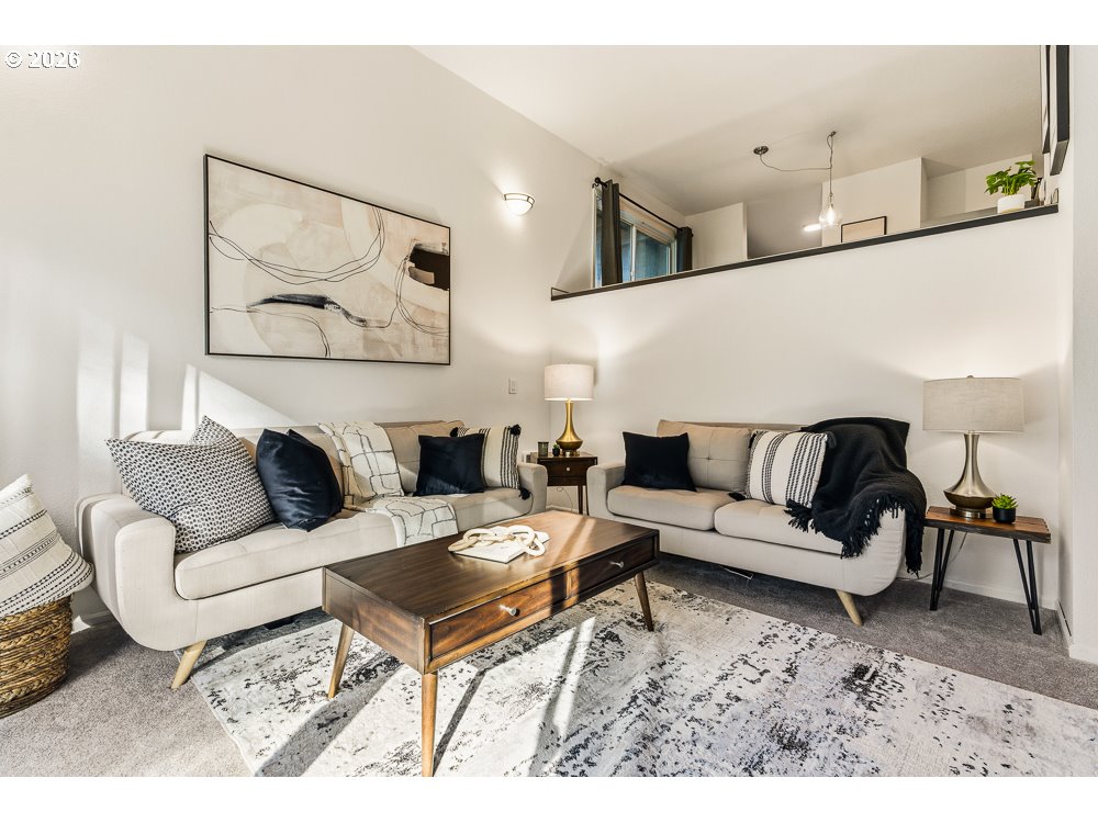 Photo #1: 737162557 Listing: Photo #1