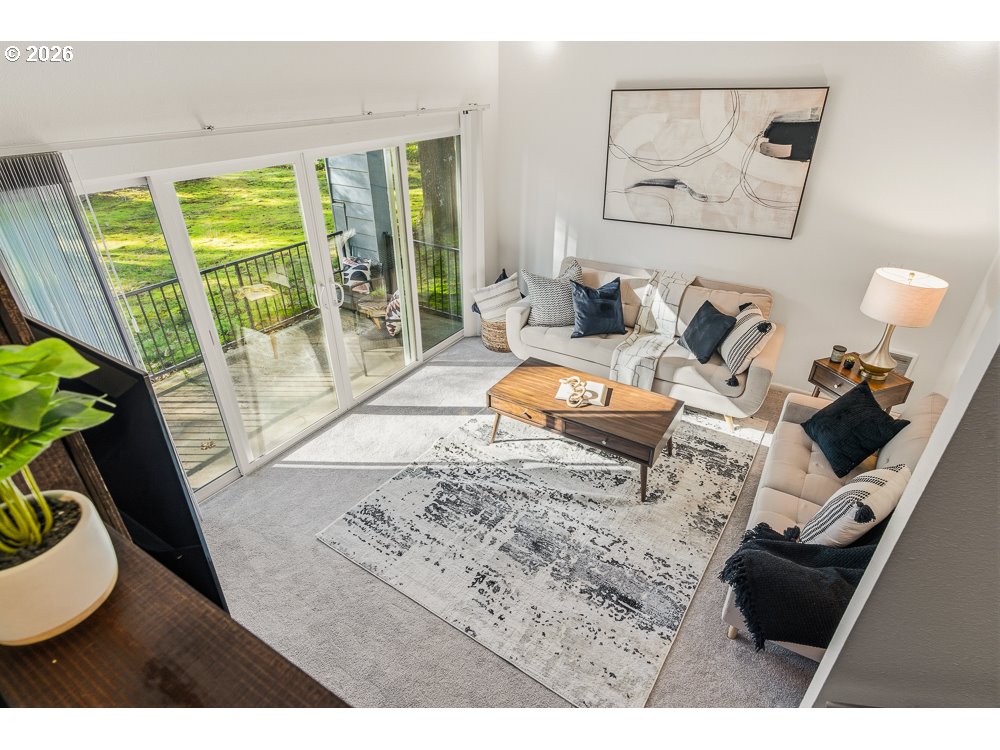 Photo #3: 737162557 Listing: Photo #3