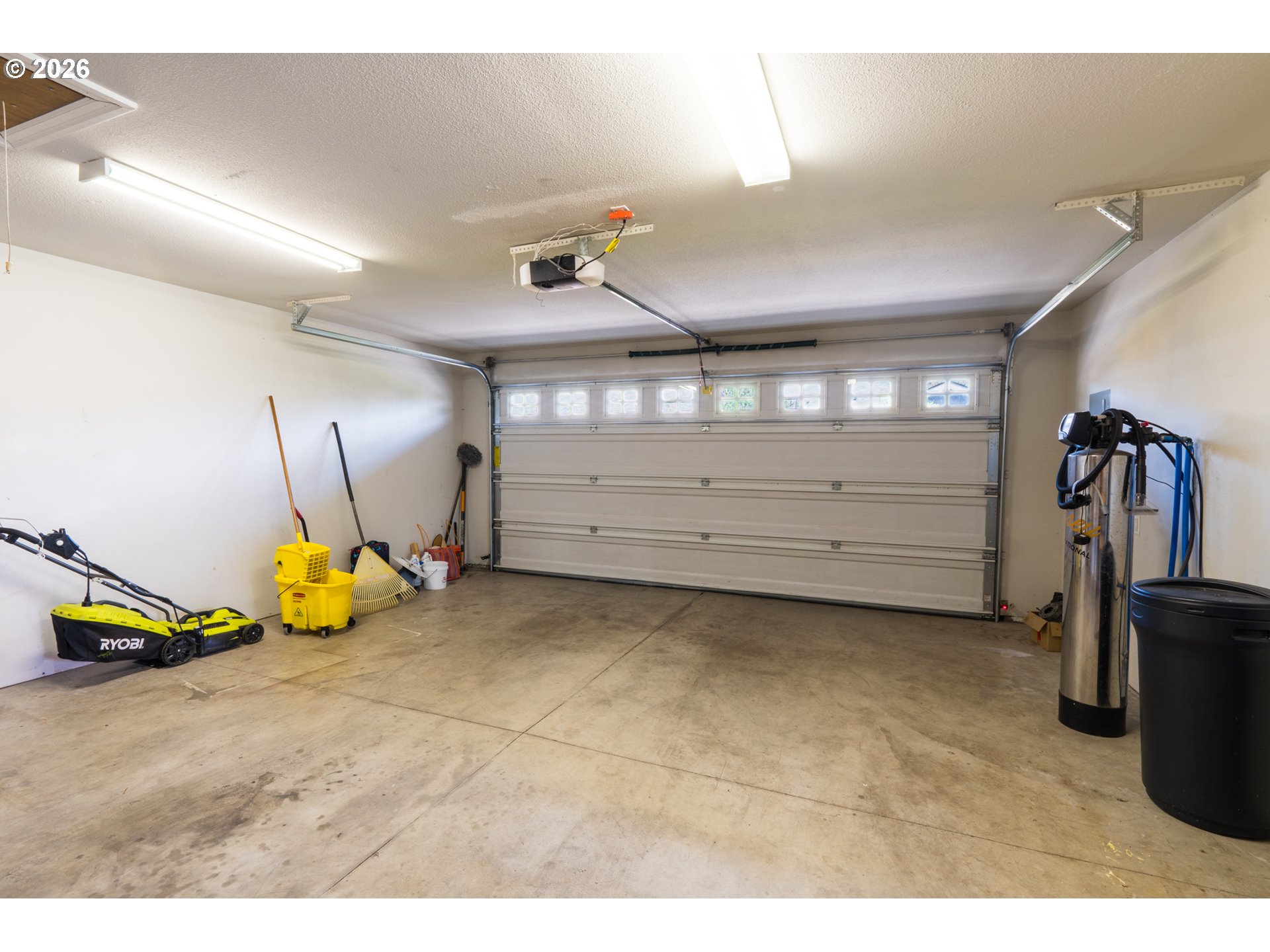 1551 NE Tierra DR, Salem, OR, 97301