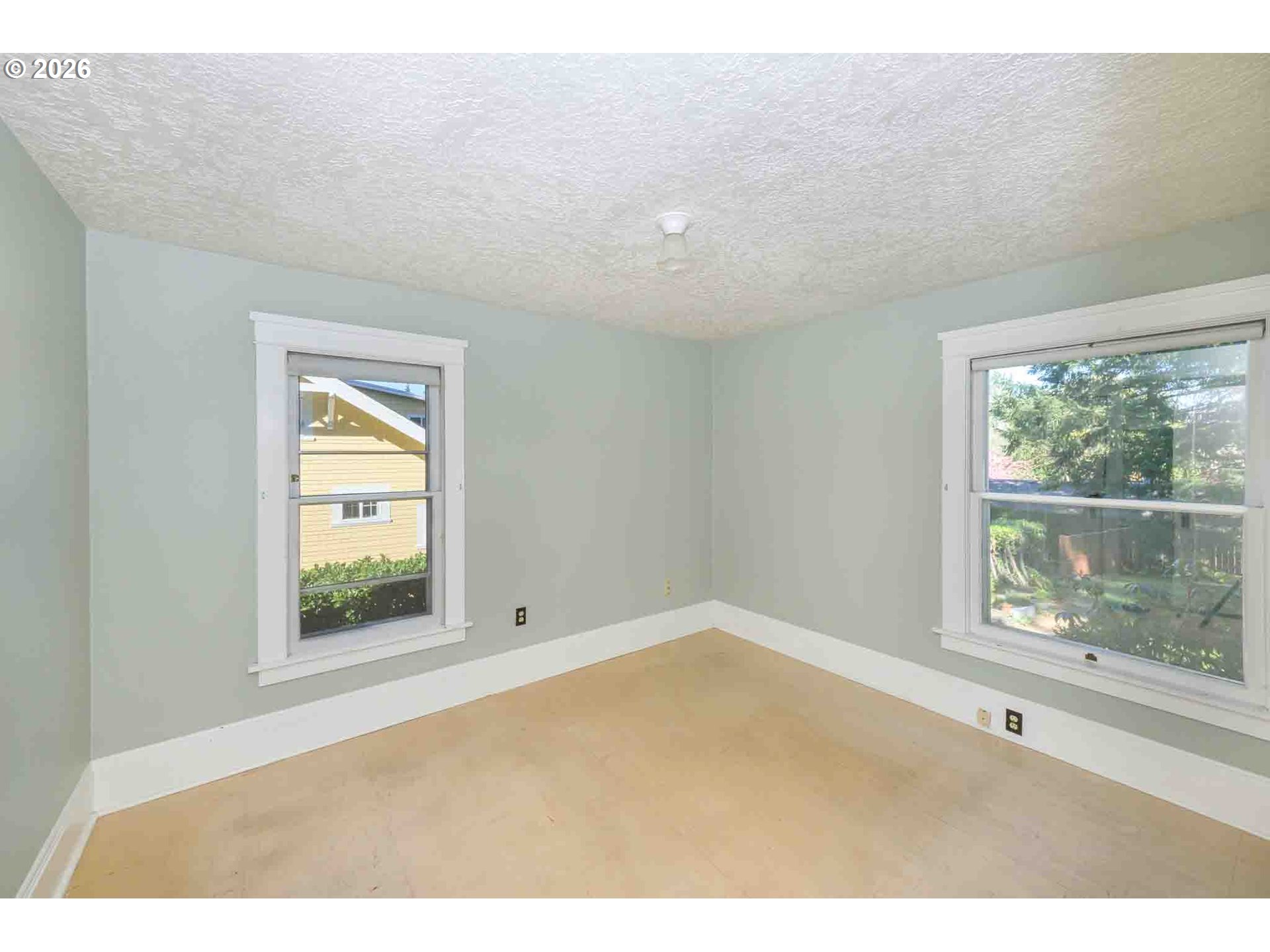 8450 SW 37TH AVE, Portland, OR, 97219