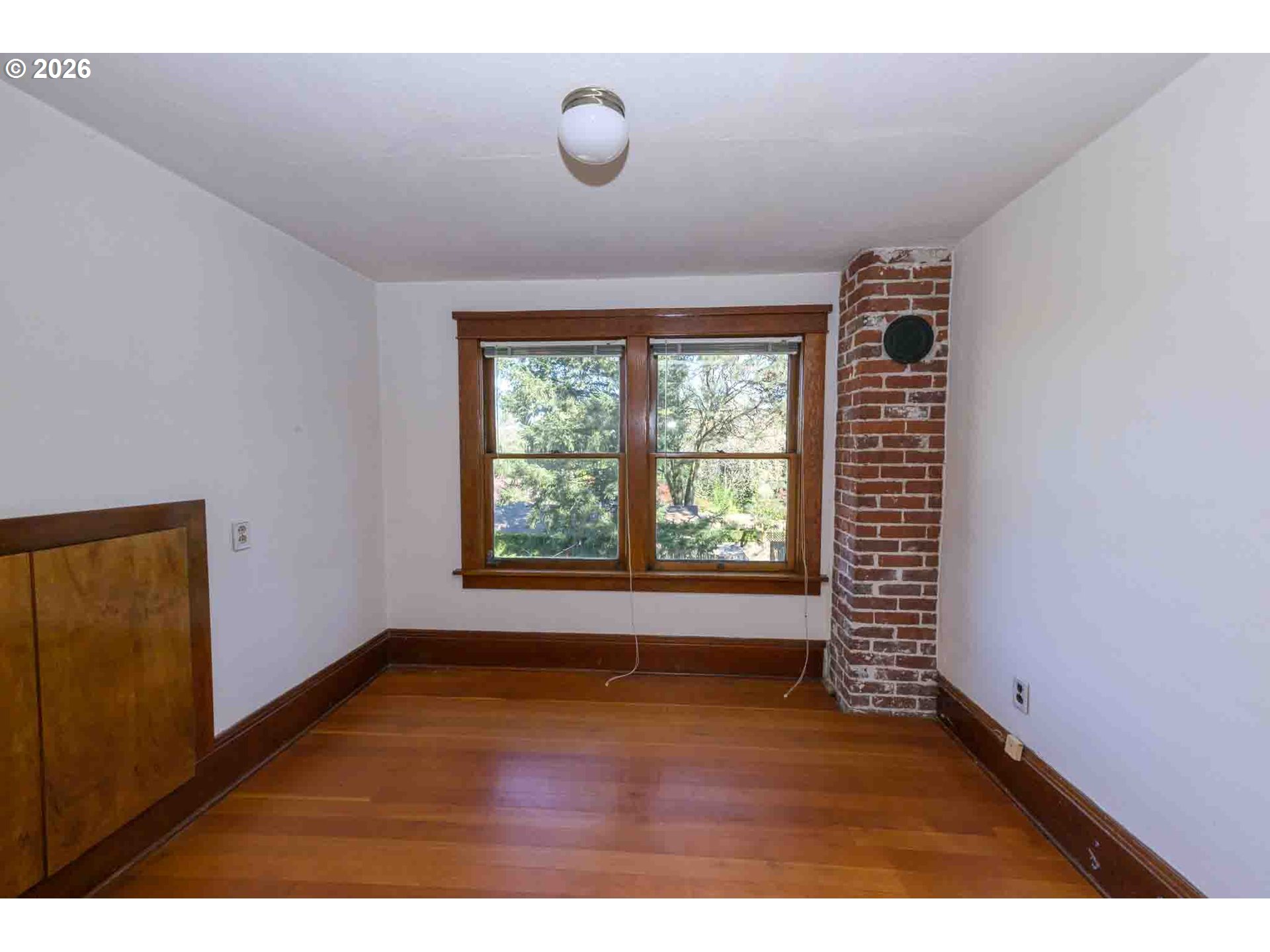 8450 SW 37TH AVE, Portland, OR, 97219