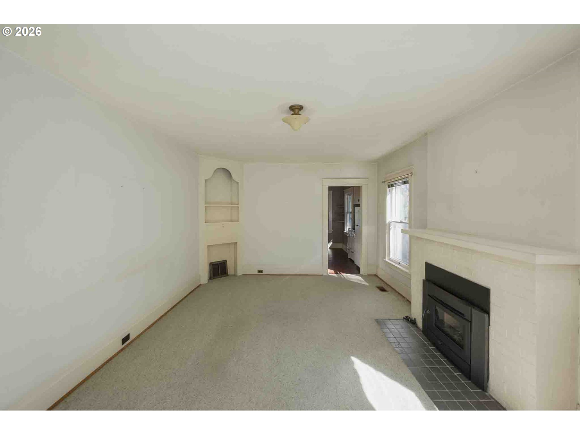 8450 SW 37TH AVE, Portland, OR, 97219