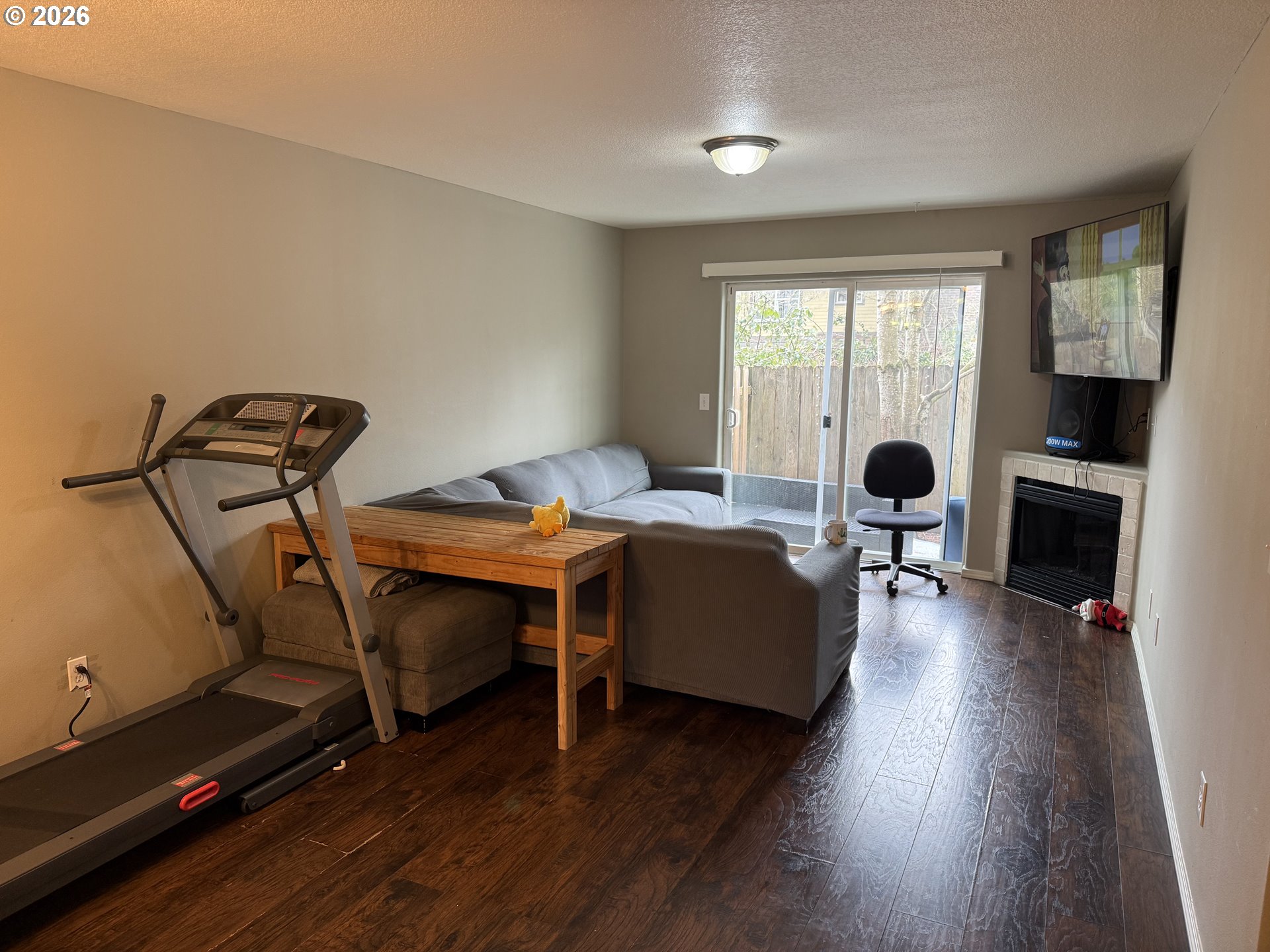 Photo #4: 738538177 Listing: Photo #4