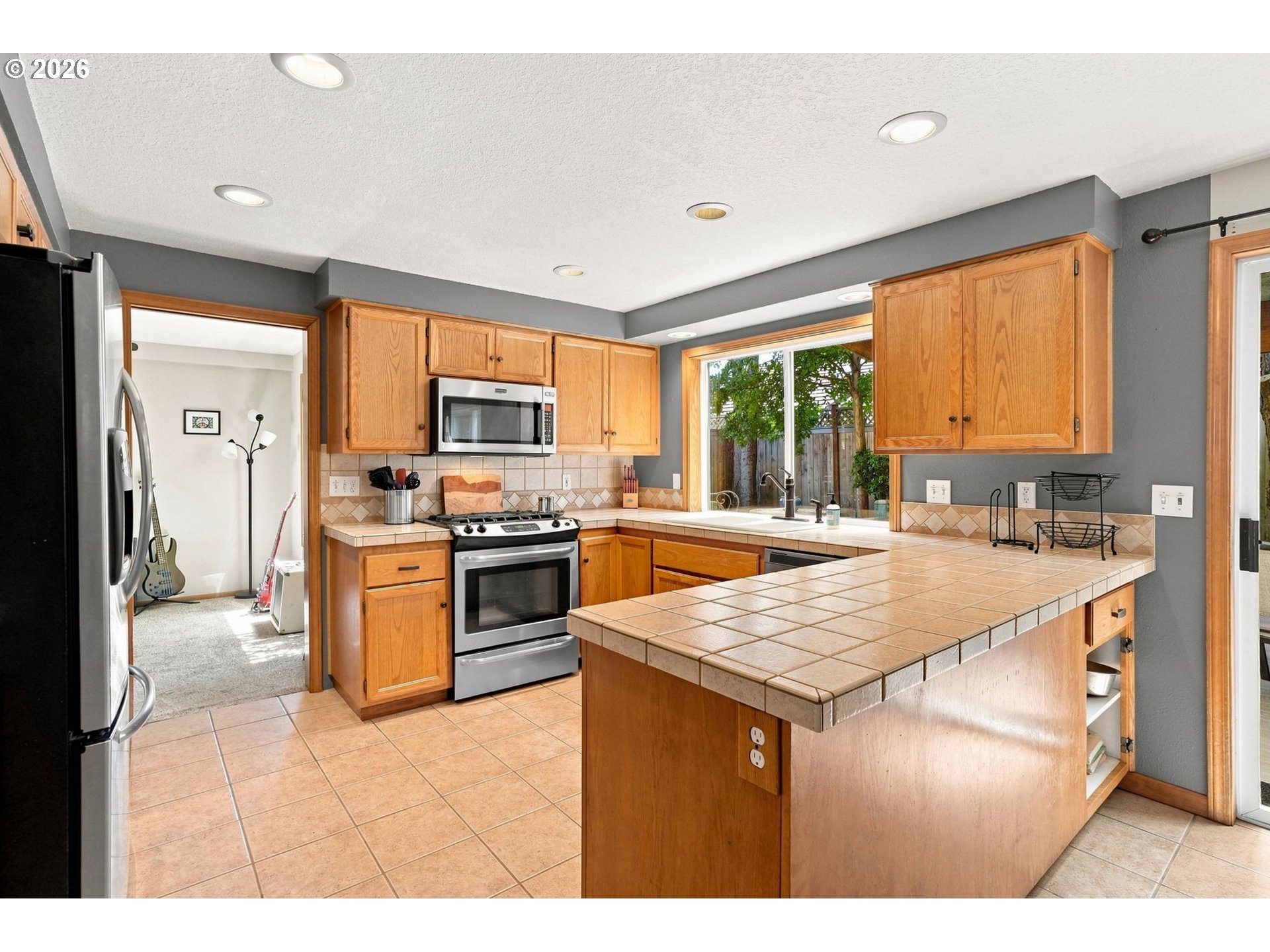 Property photo 11 of 47