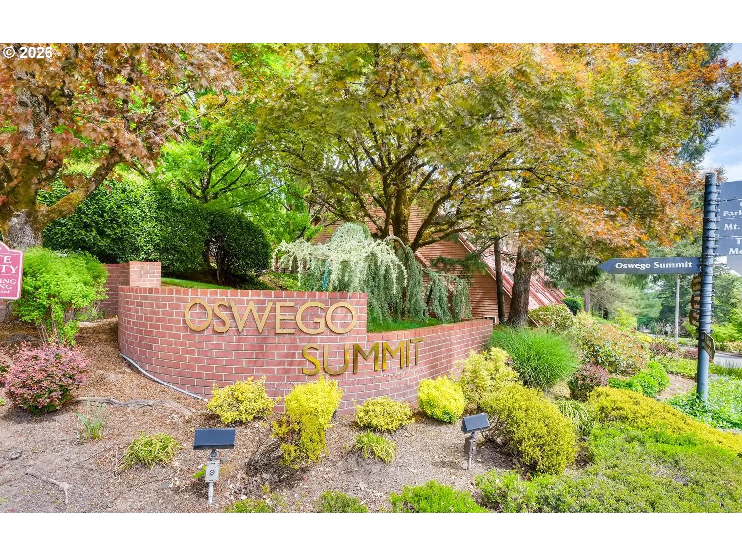 66 OSWEGO, Lake Oswego, OR, 97035