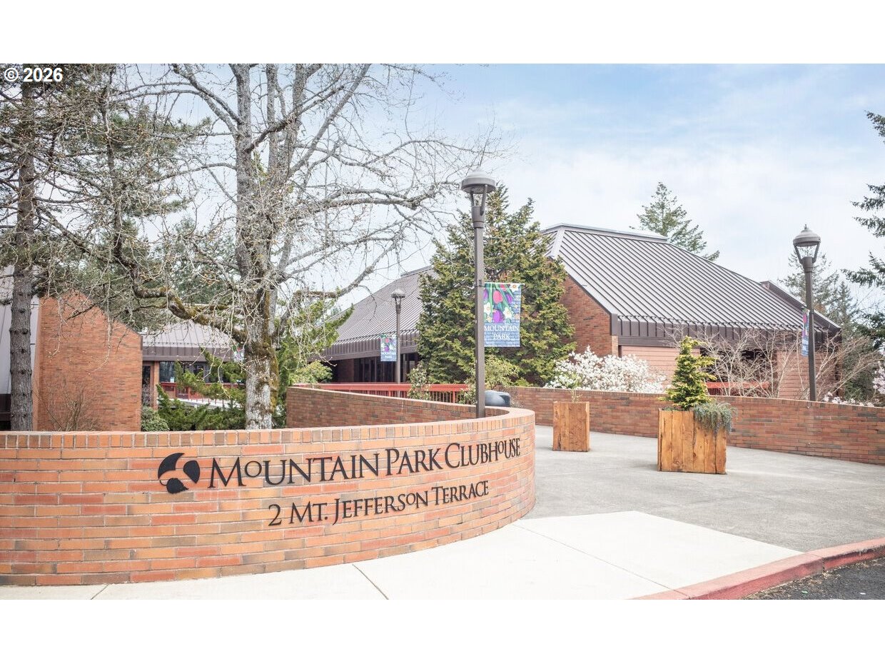 66 OSWEGO, Lake Oswego, OR, 97035