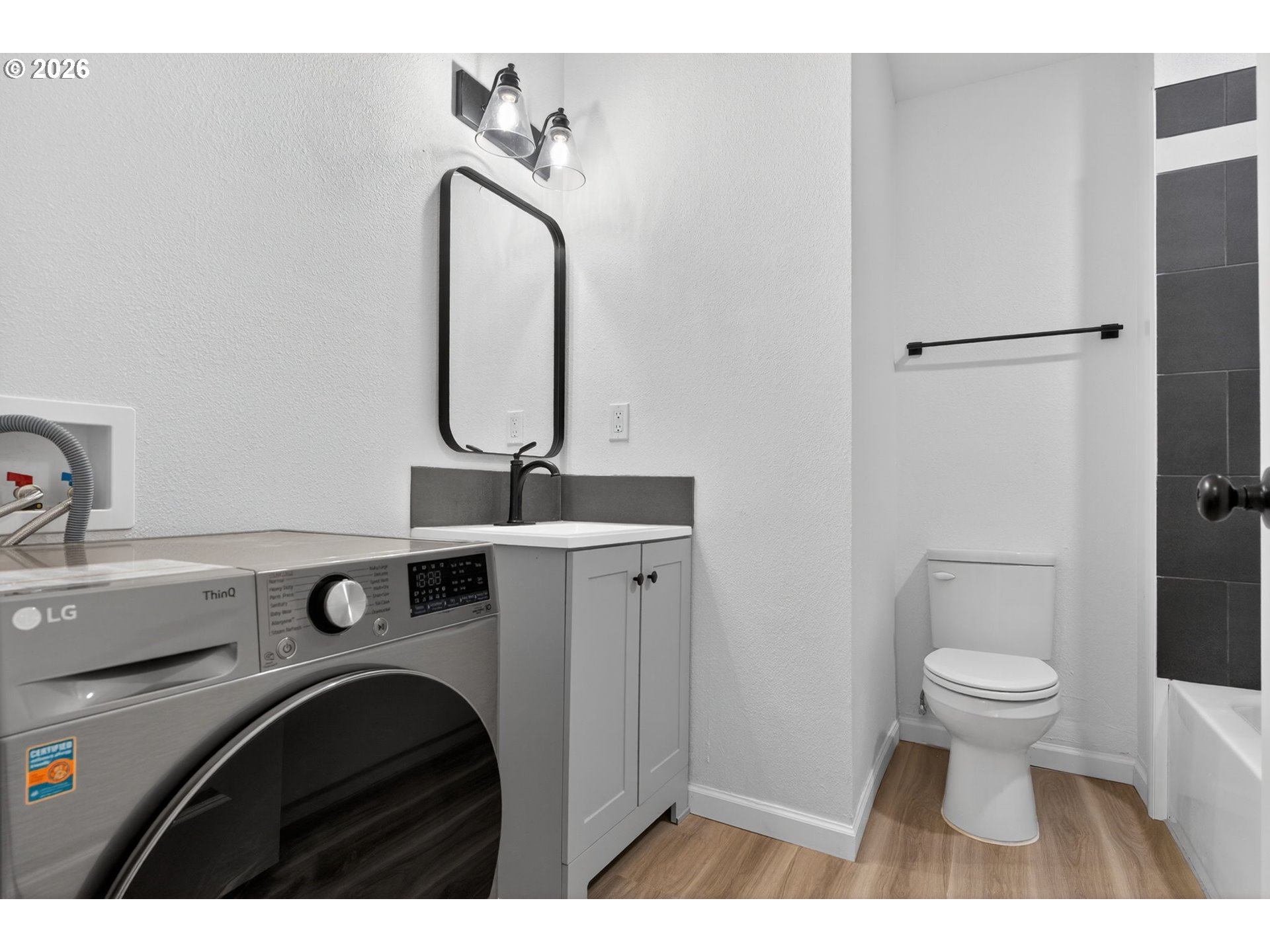 Photo #23: 739559923 Listing: Photo #23