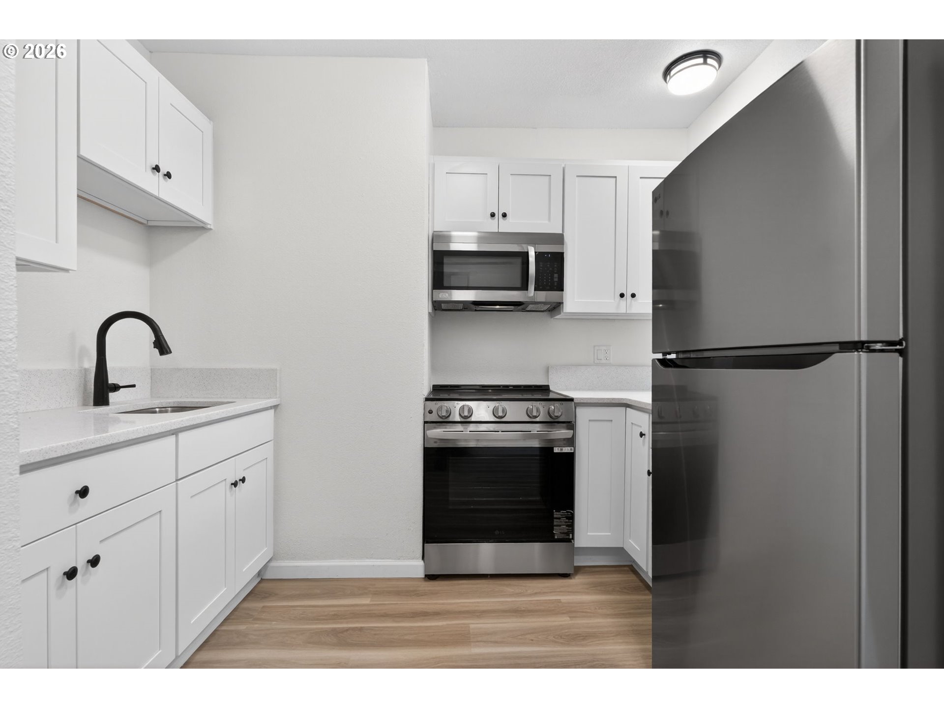 Photo #6: 739559923 Listing: Photo #6