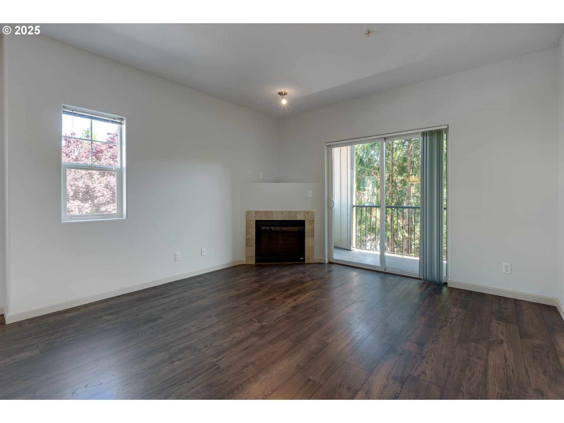 Photo #9: 739813592 Listing: Photo #9