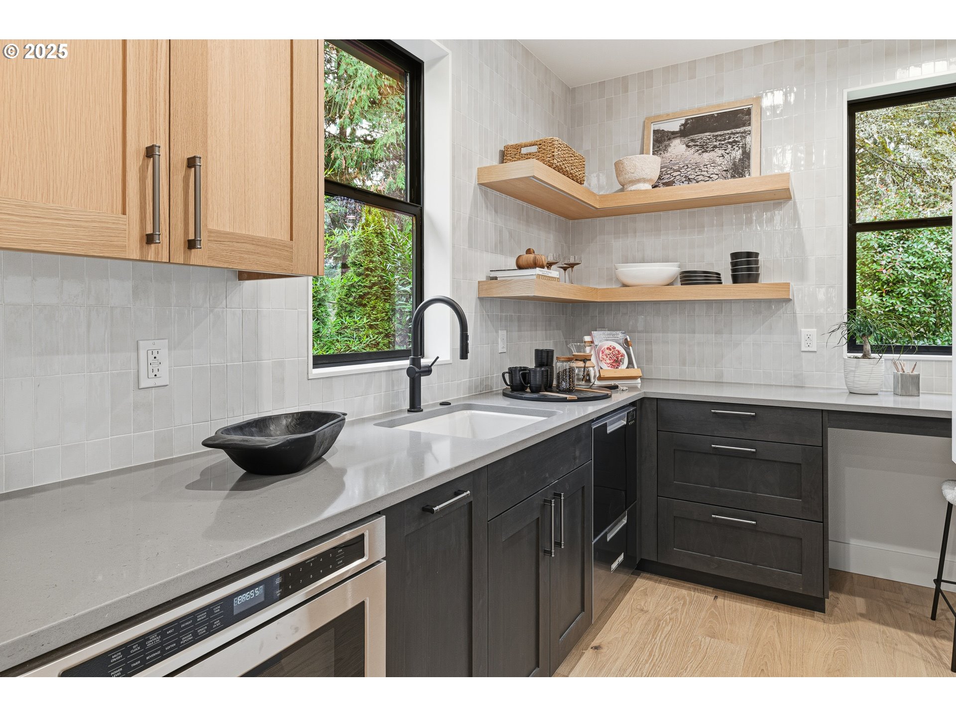 14100 Knaus RD, Lake Oswego, OR, 97034