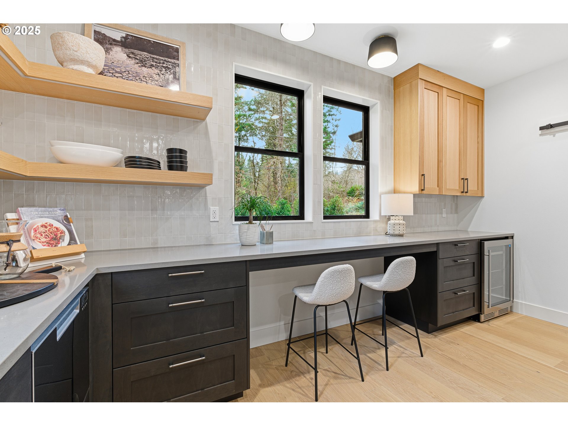 14100 Knaus RD, Lake Oswego, OR, 97034